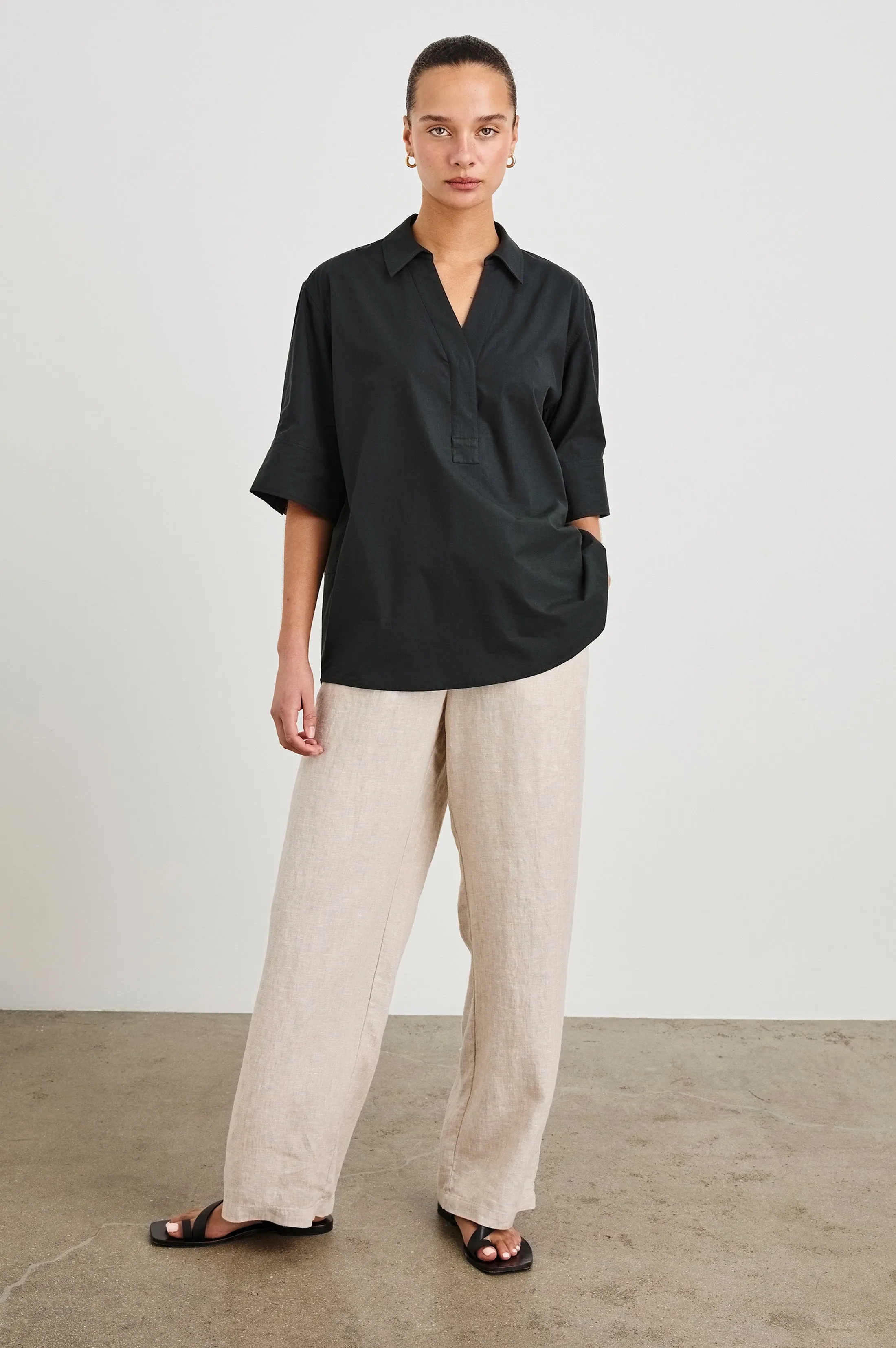 JUDA TOP - BLACK Rails
