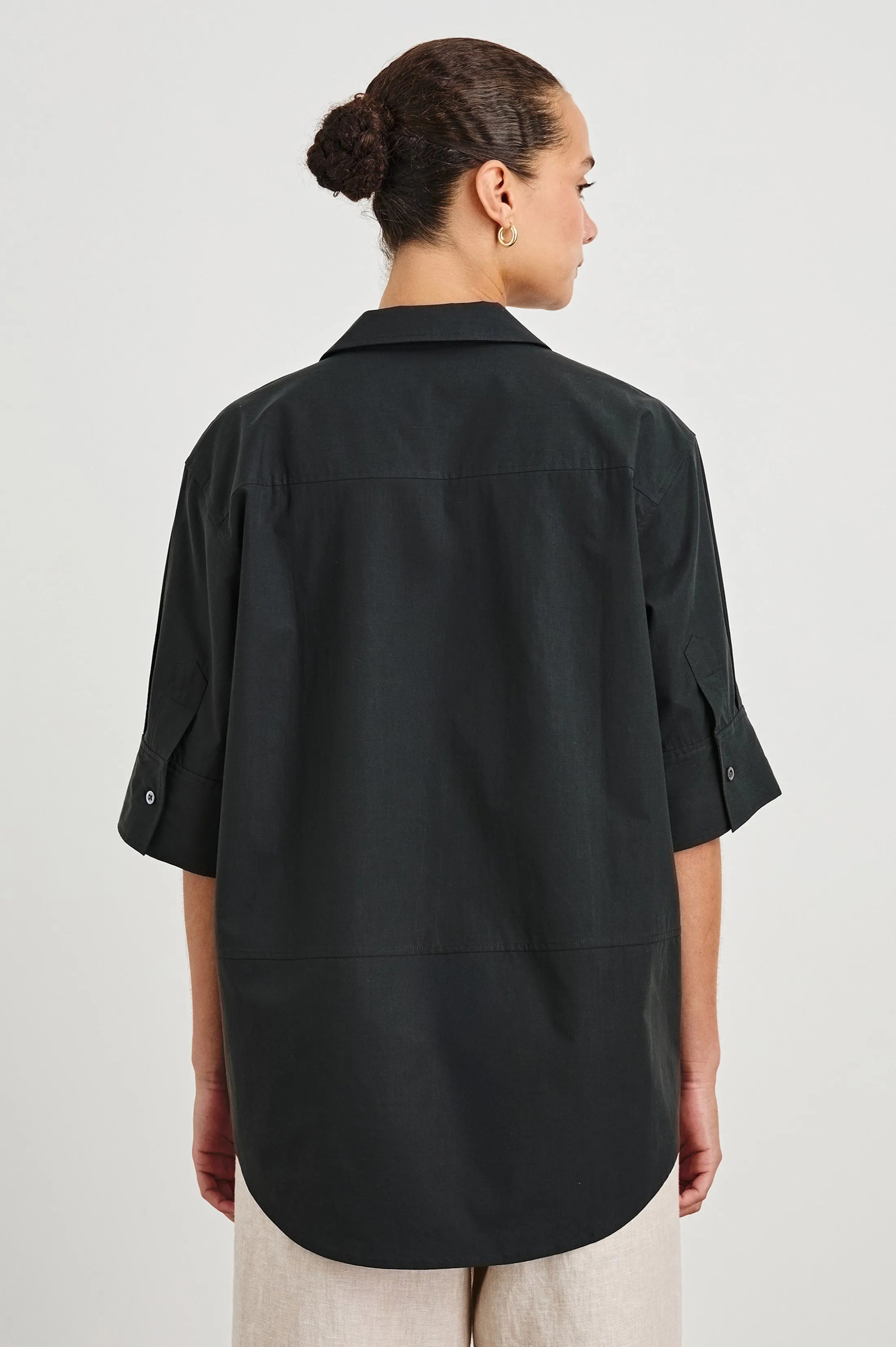 JUDA TOP - BLACK Rails