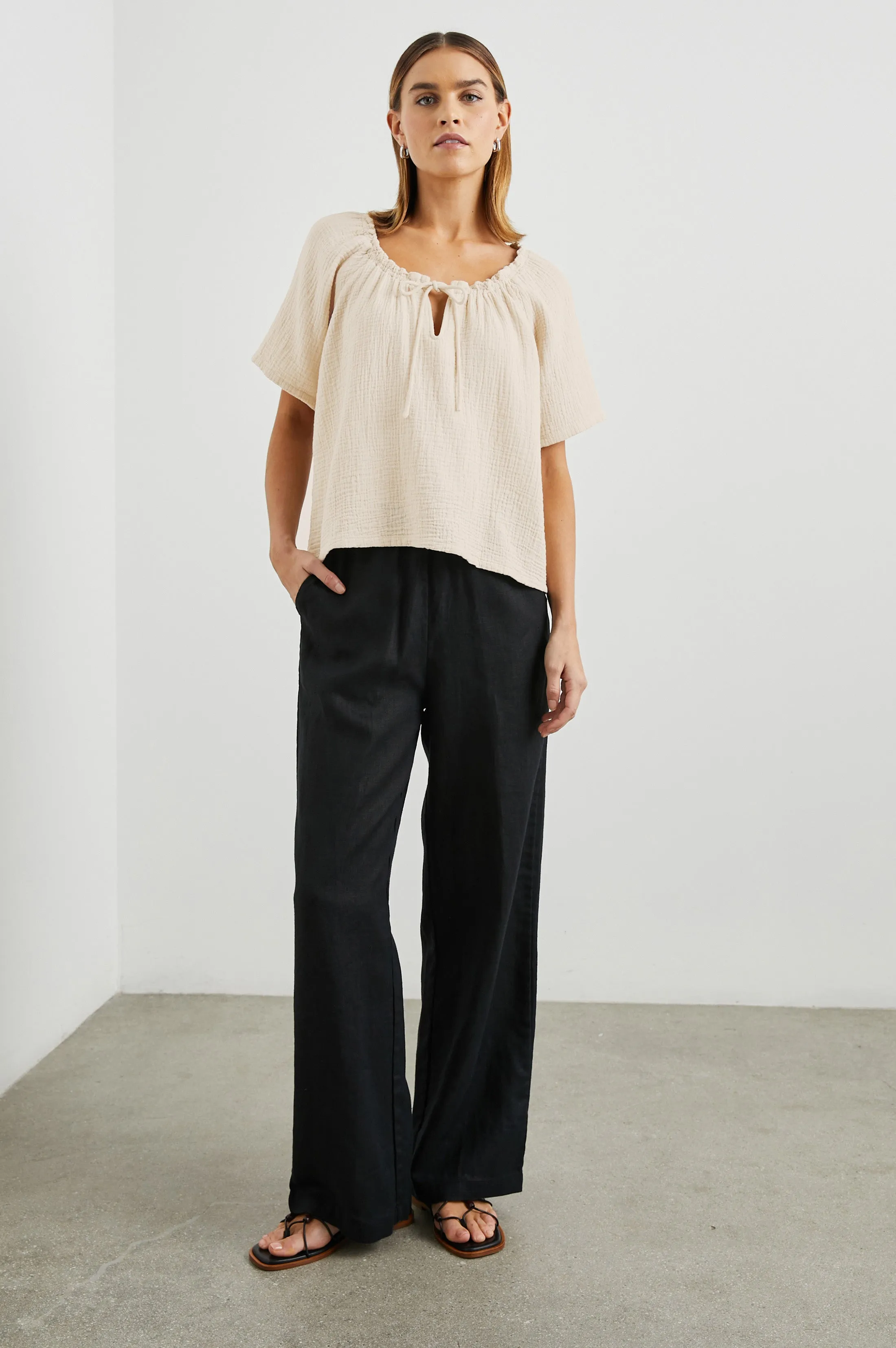 JUDITH TOP - FLAX Rails