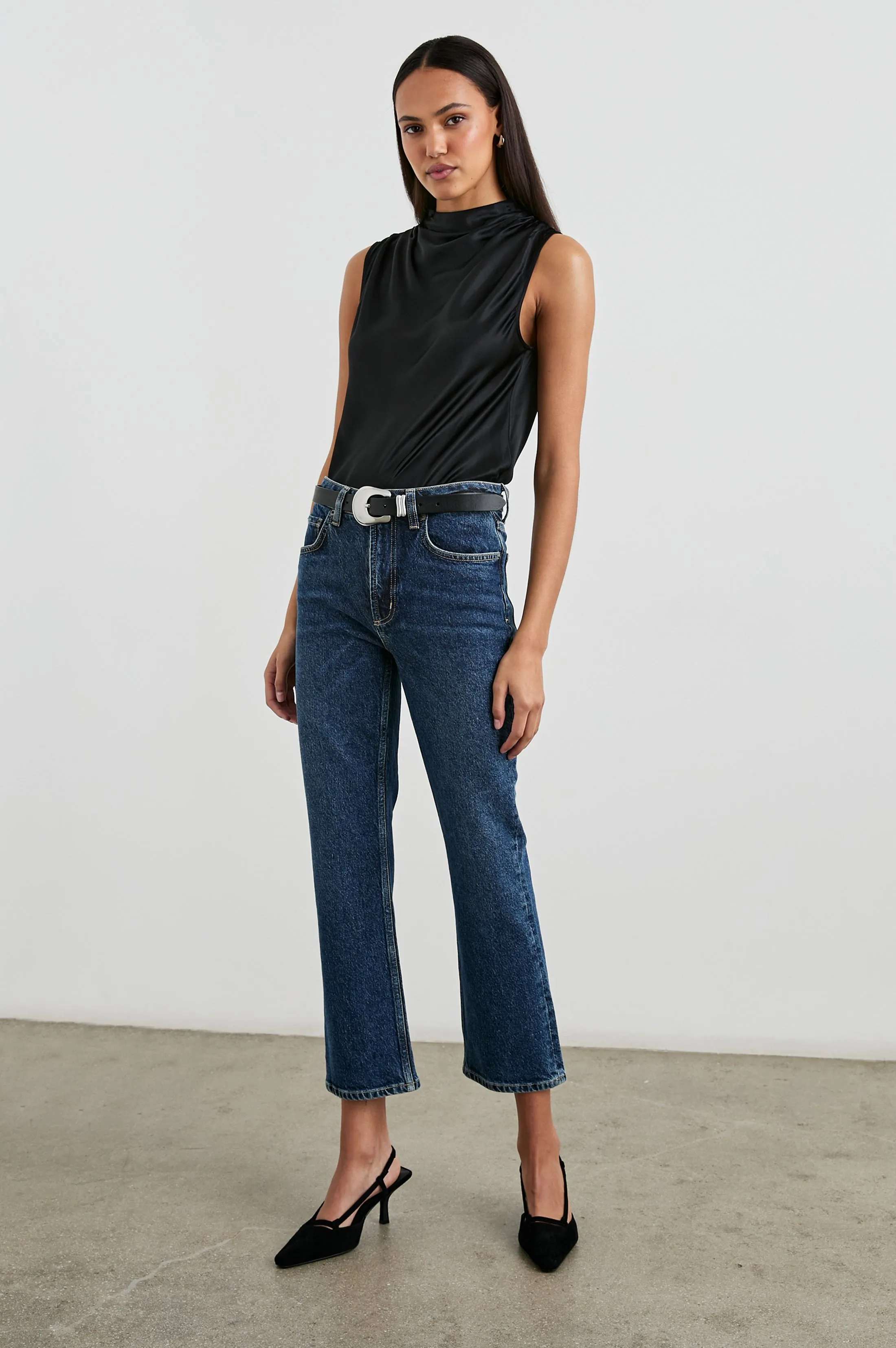 KALEEN TOP - BLACK Rails