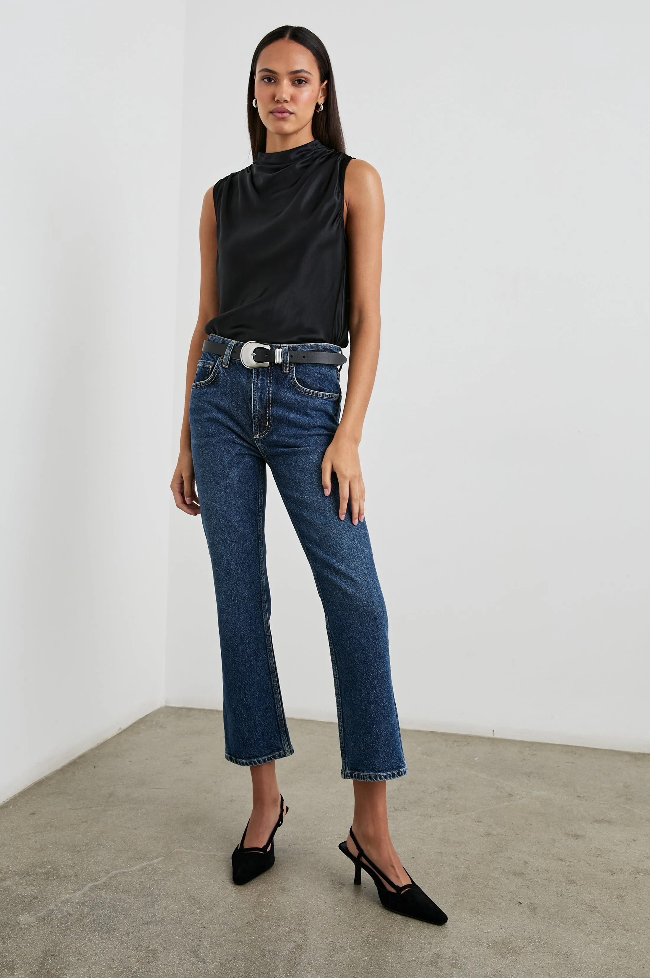 KALEEN TOP - BLACK Rails