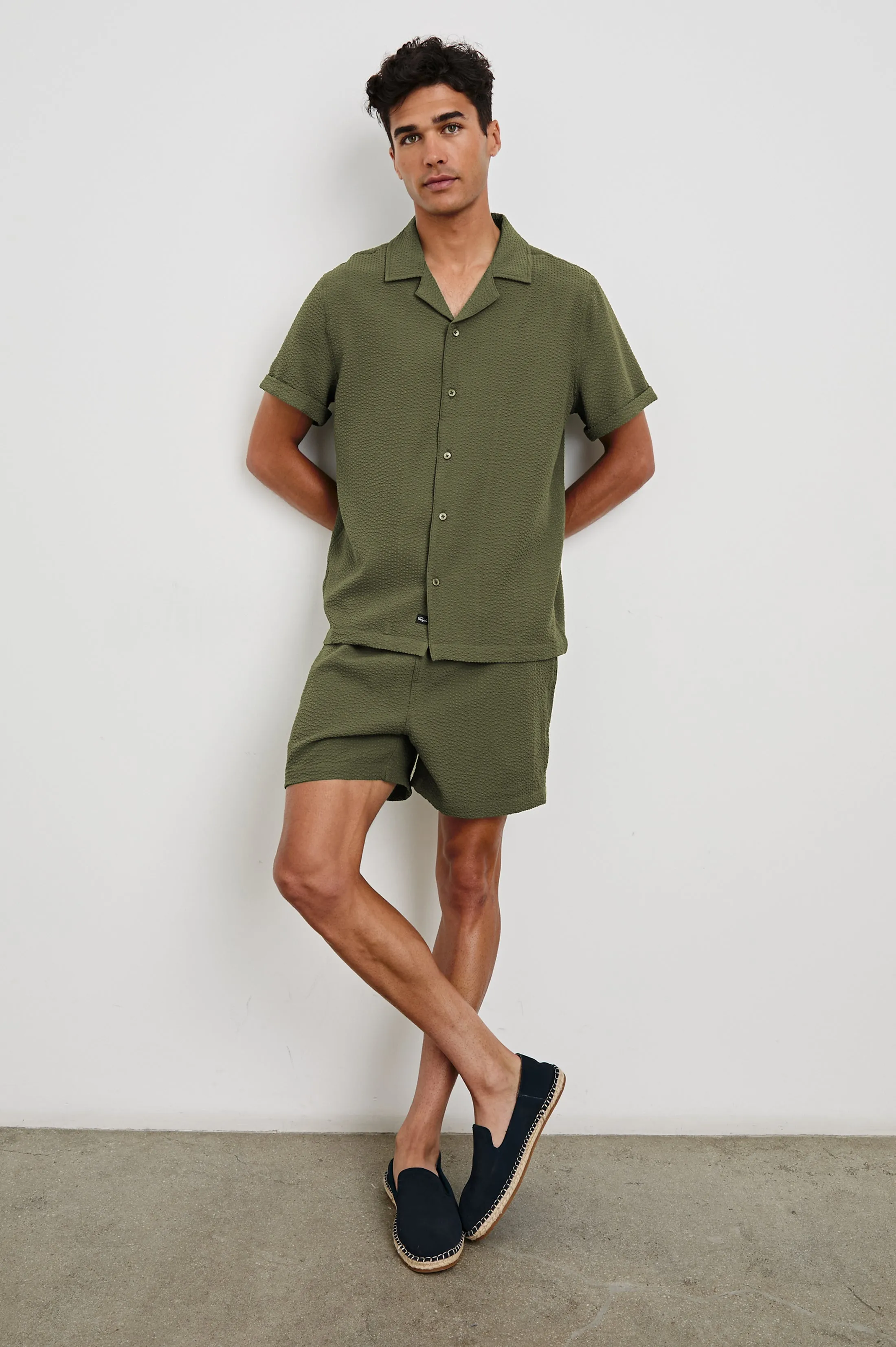 LA BREA SWIM SHORT - OLIVE SEERSUCKER Rails