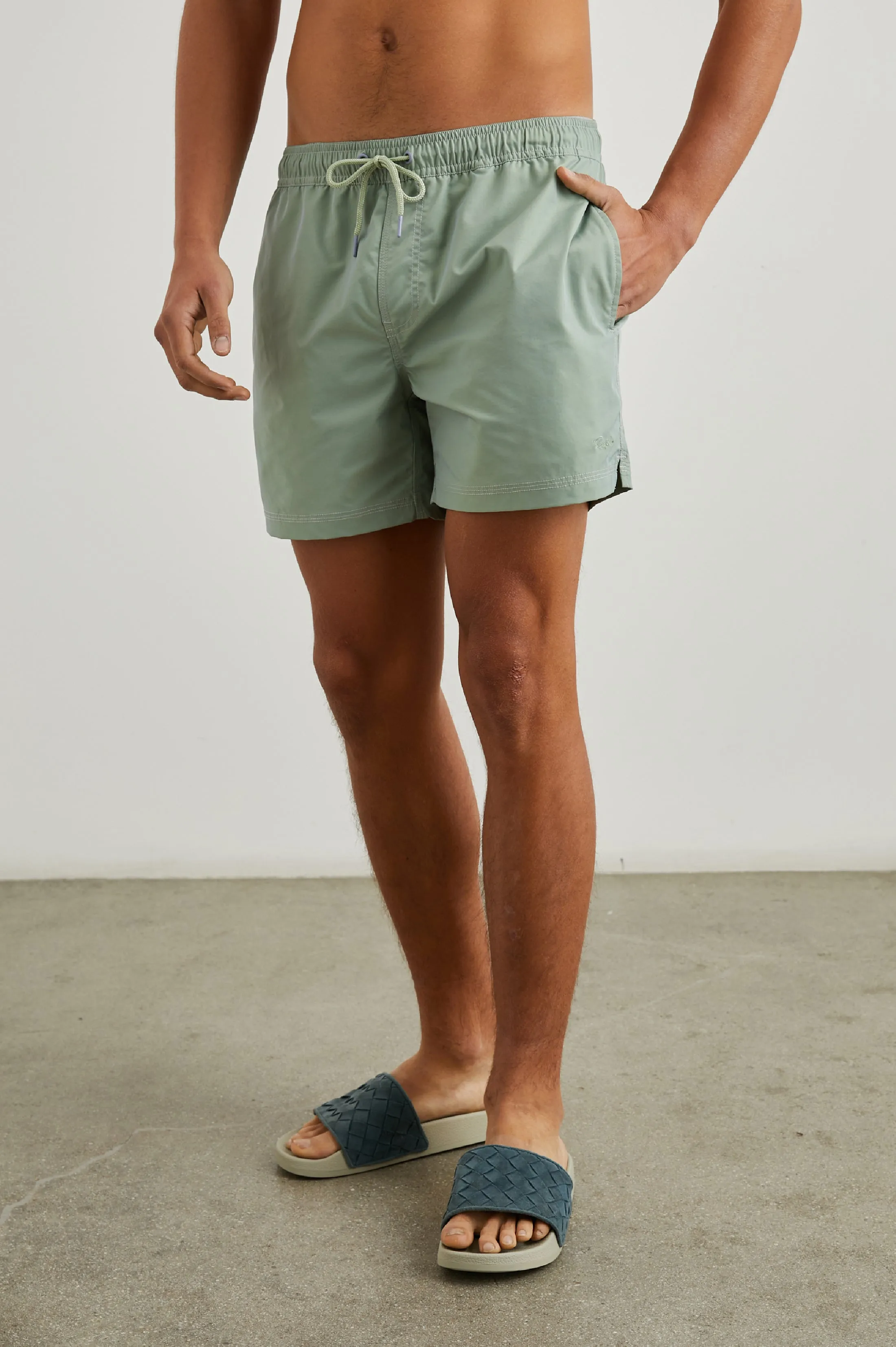 LA BREA SWIM SHORT - TEA LEAF Rails