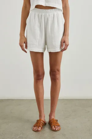 LEIGHTON SHORT - WHITE Rails