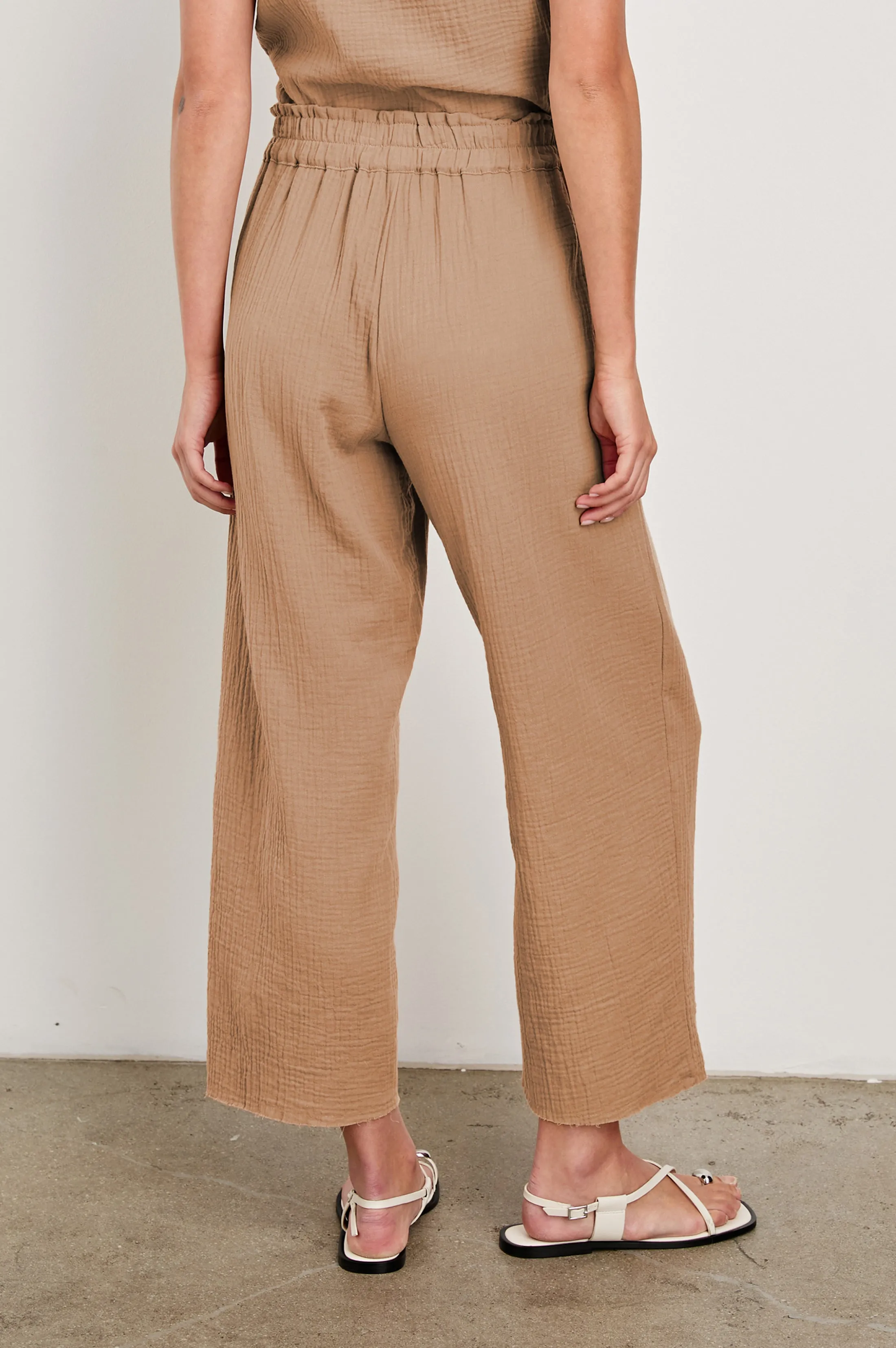 LEON CROP PANT - TAUPE Rails