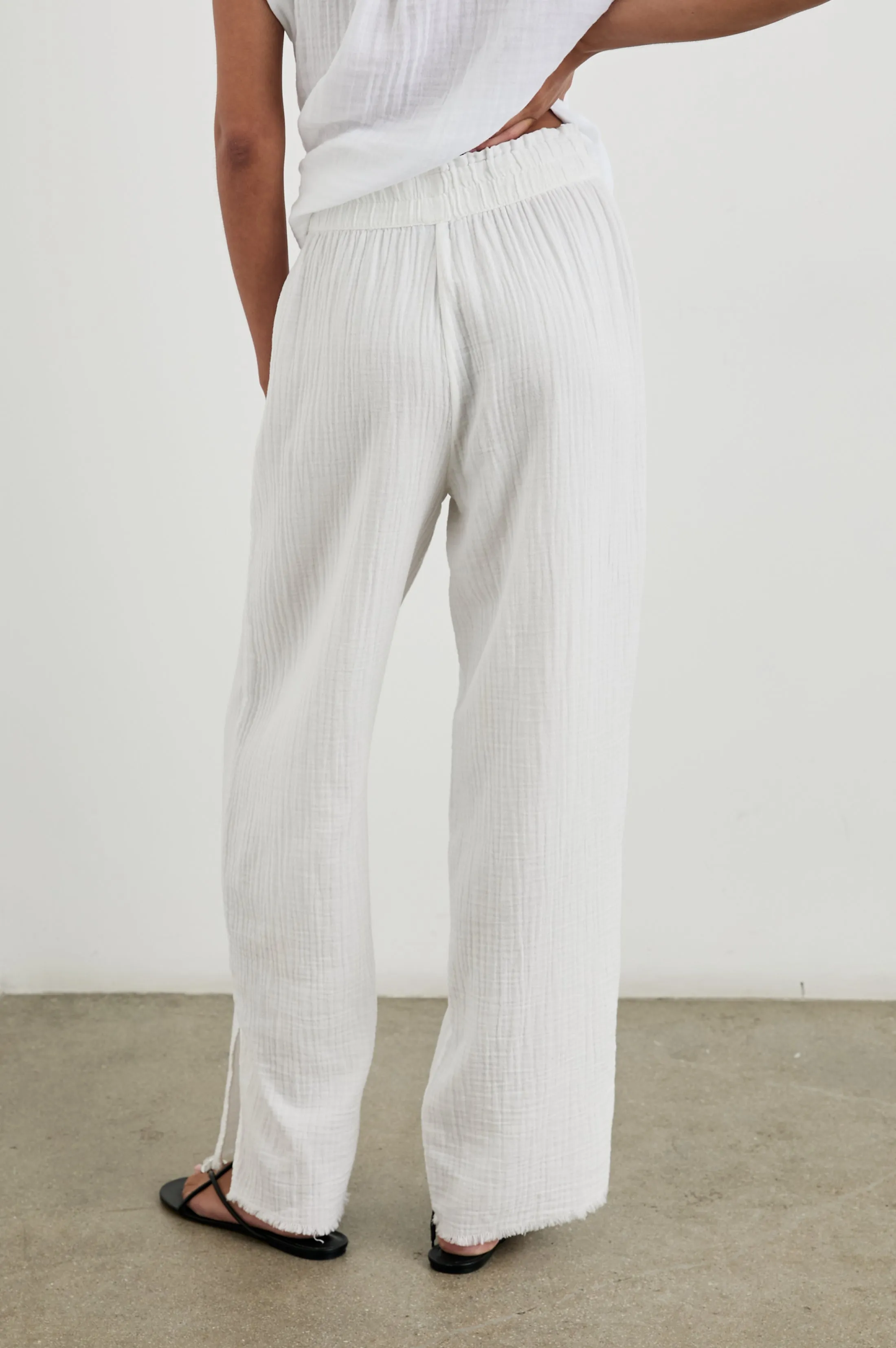 LEON PANT - WHITE Rails