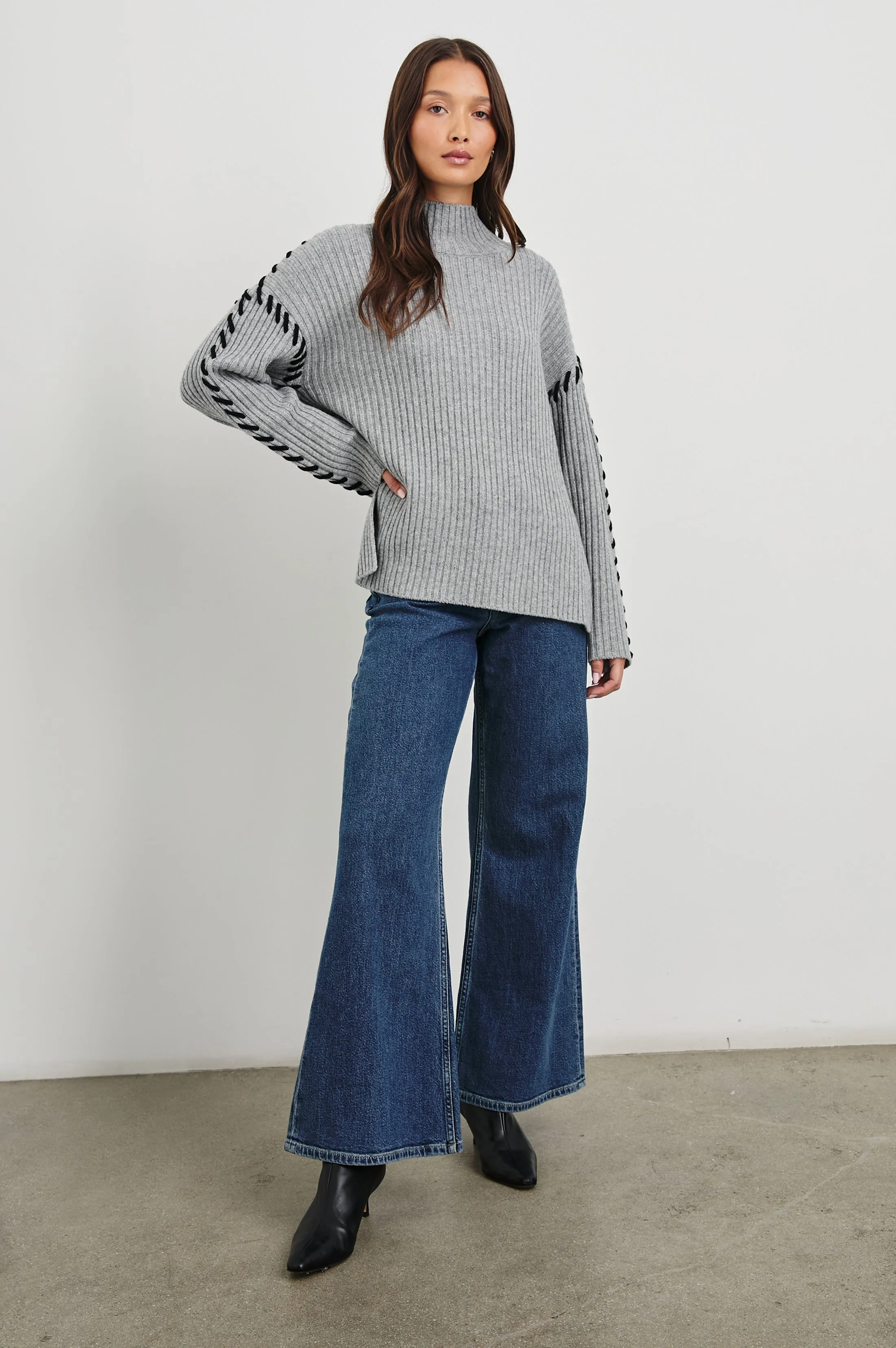 LIAM SWEATER - HEATHER GREY Rails