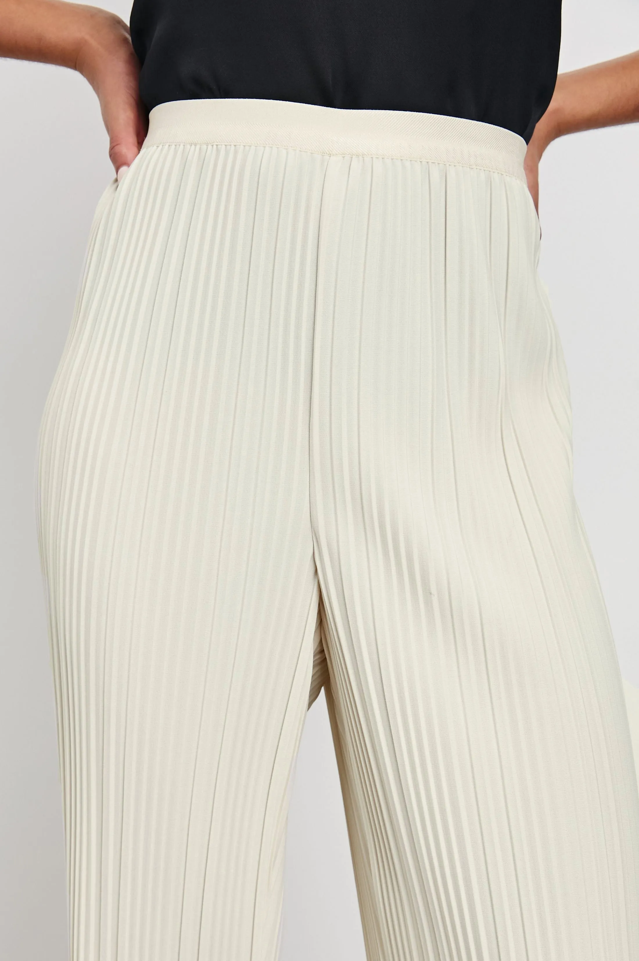 LIANA PANT - IVORY Rails