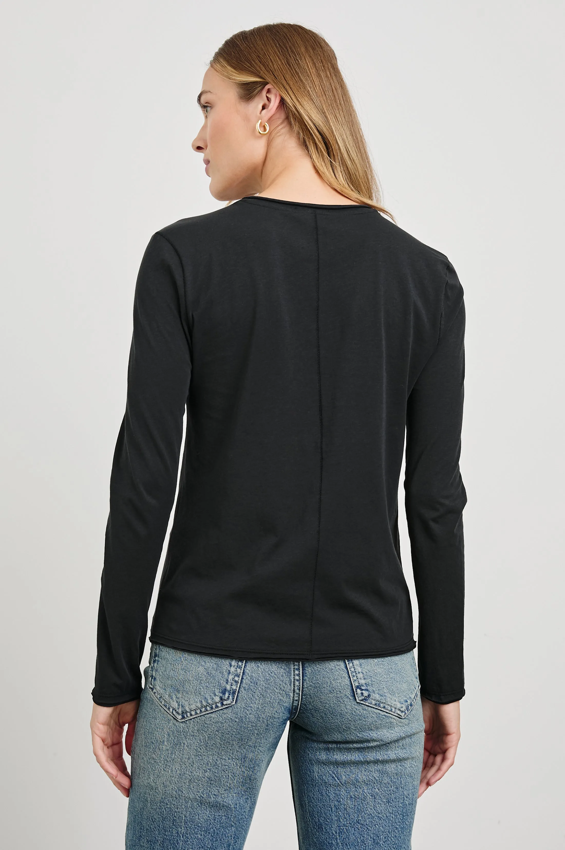 LONG SLEEVE CREW NECK T-SHIRT - BLACK Rails