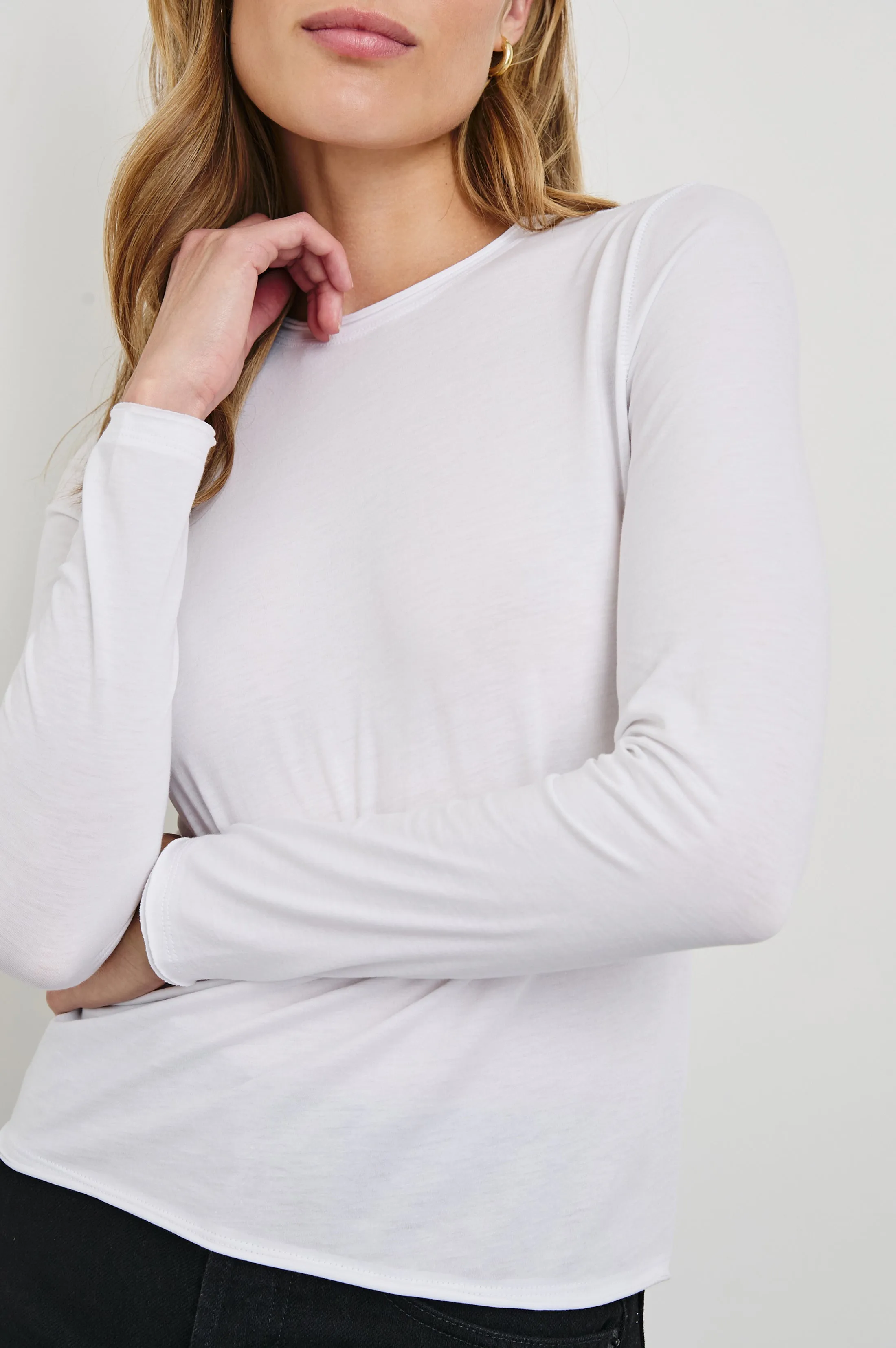 LONG SLEEVE CREW NECK T-SHIRT - WHITE Rails