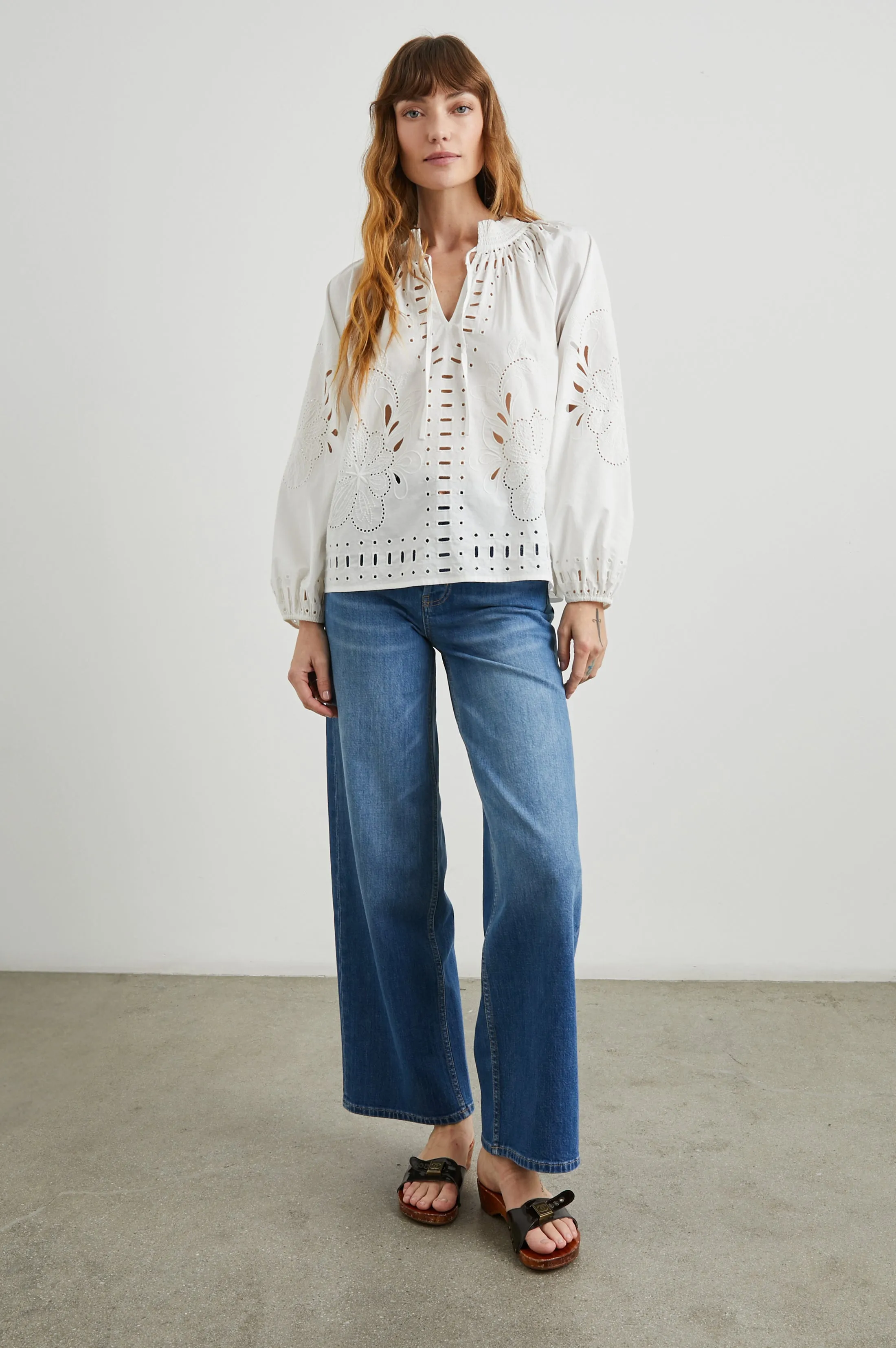LUCINDA TOP - WHITE Rails