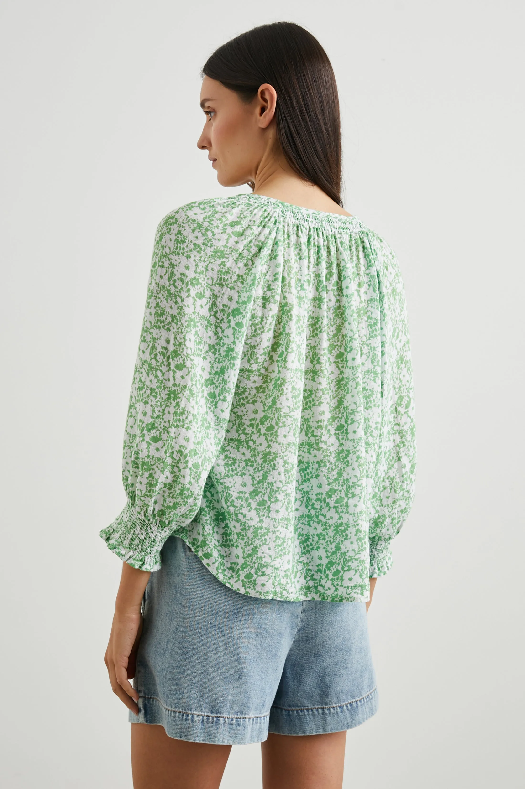 MARIAH TOP - GREEN TEXTURE FLORAL Rails