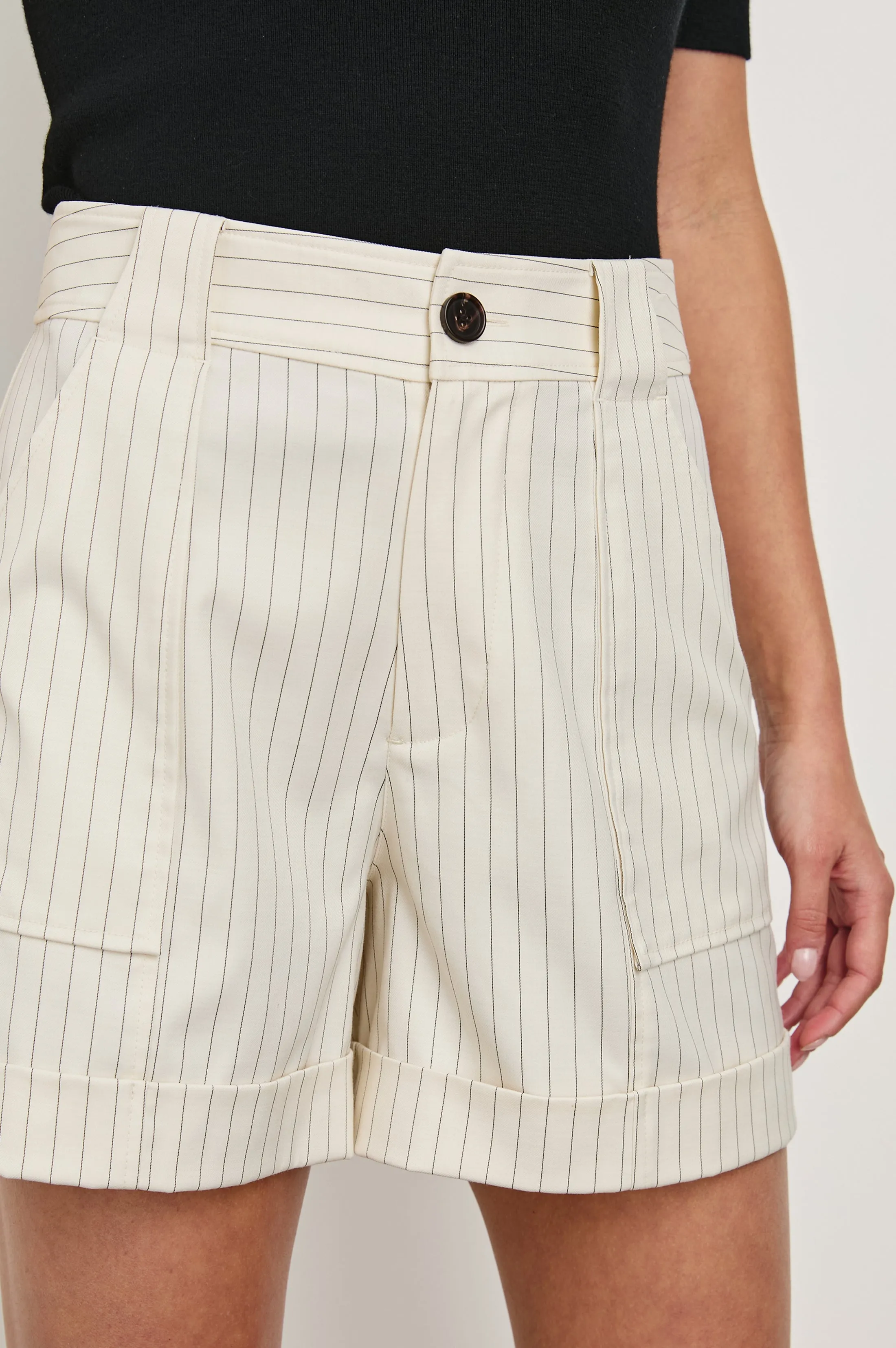 MARYAM SHORT - BIRCH PINSTRIPE Rails