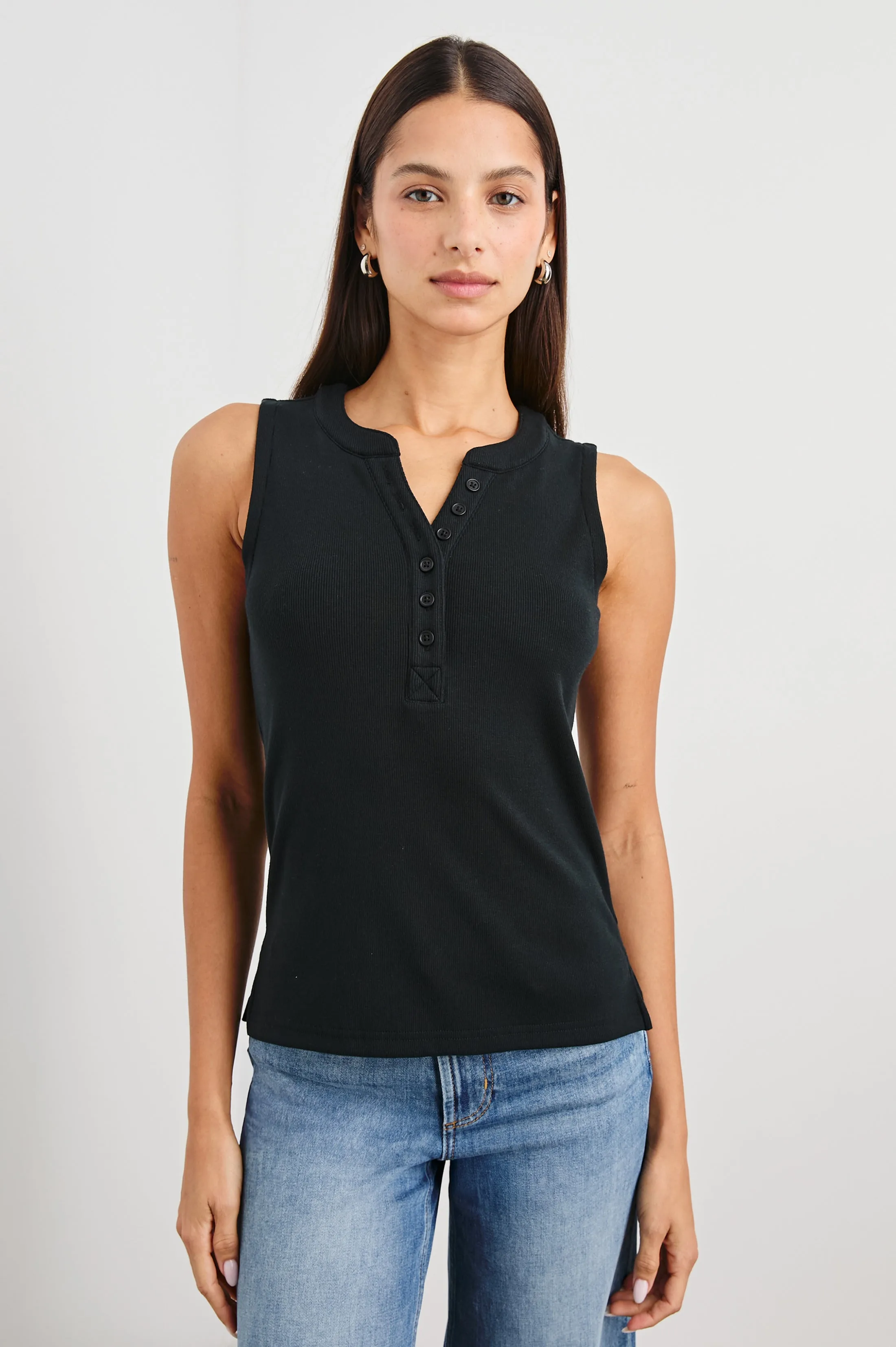 MAYLA TOP - BLACK Rails