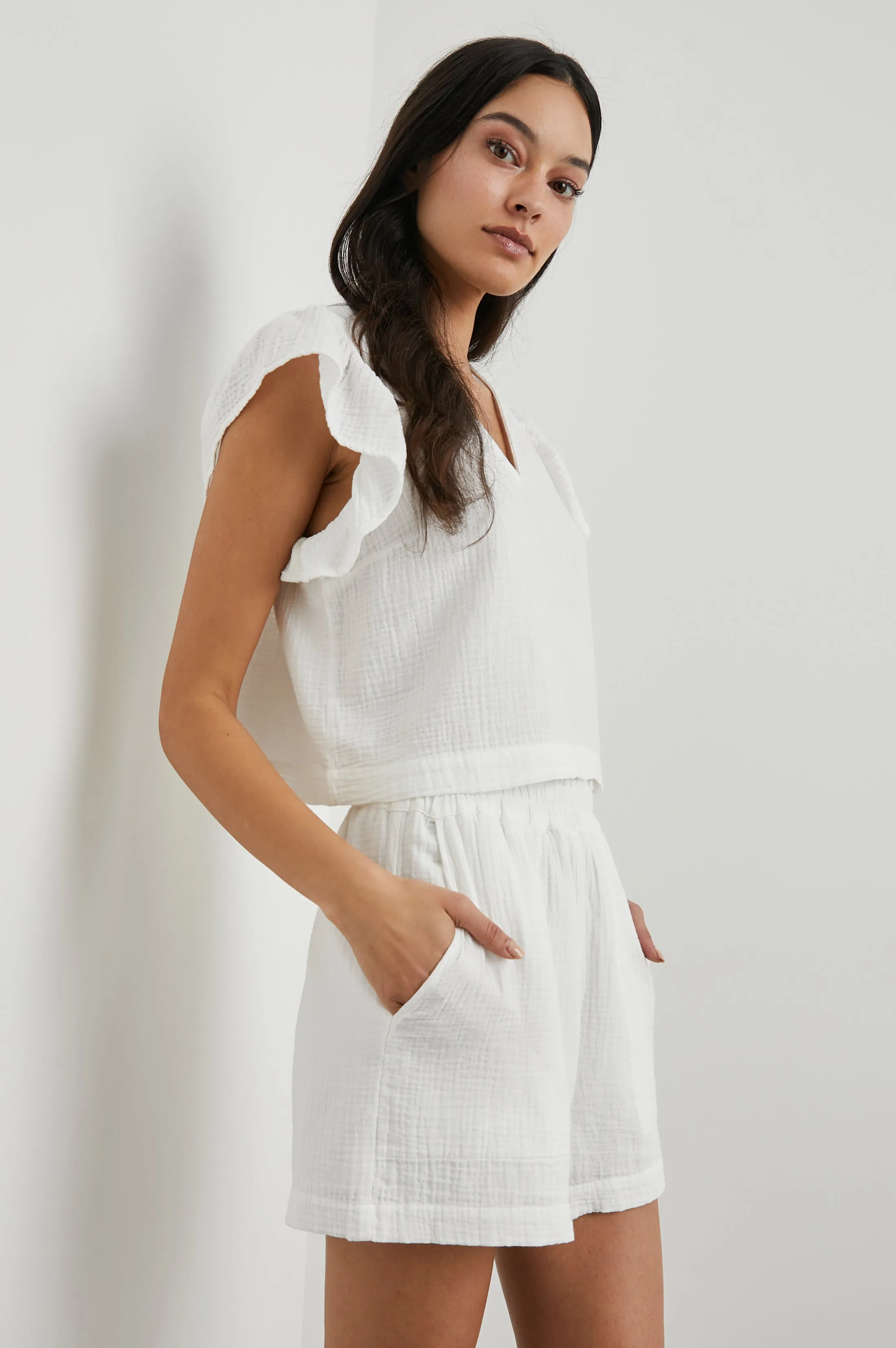 MILEY TOP - WHITE Rails