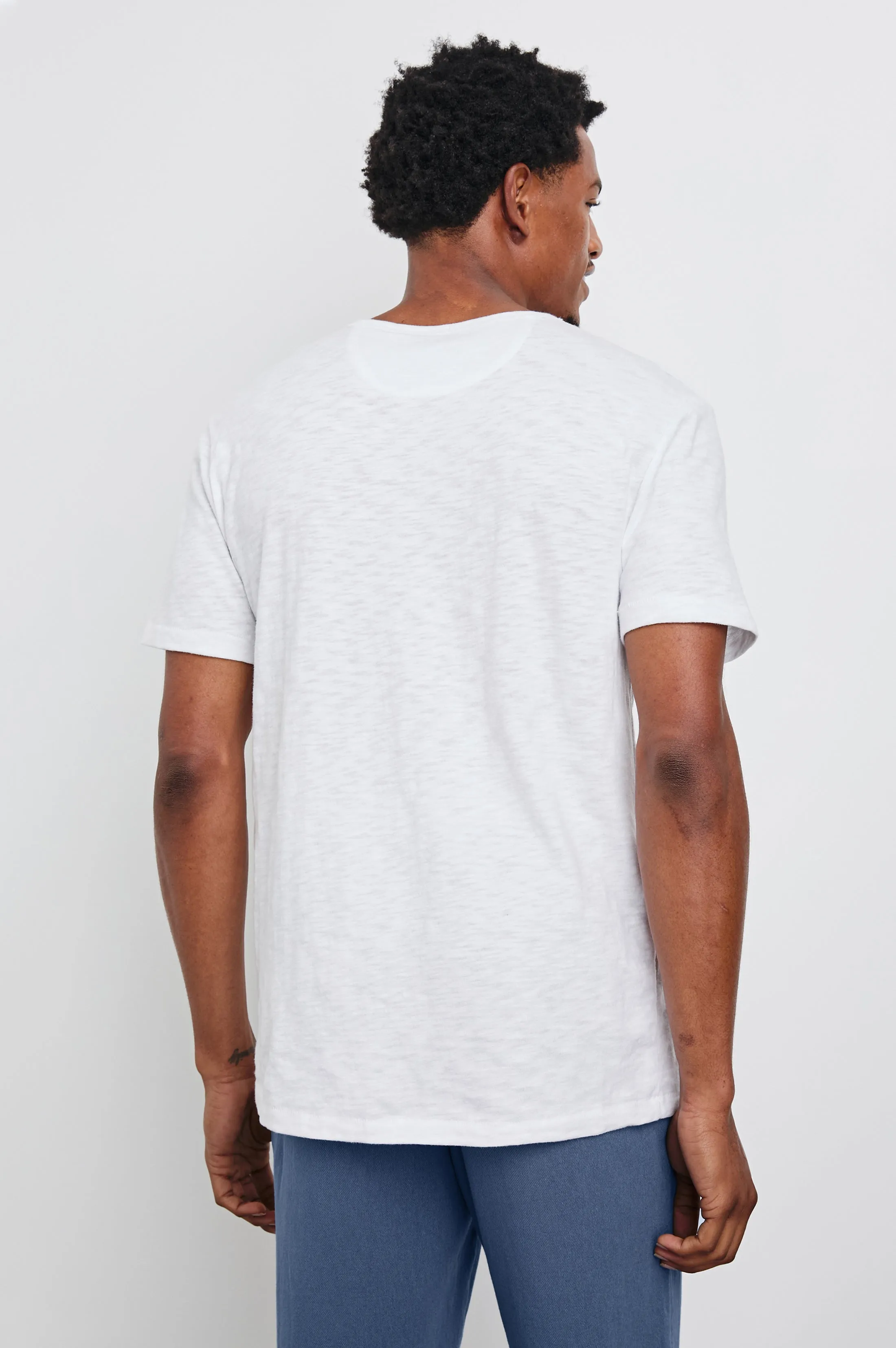 NEIL T-SHIRT - WHITE Rails