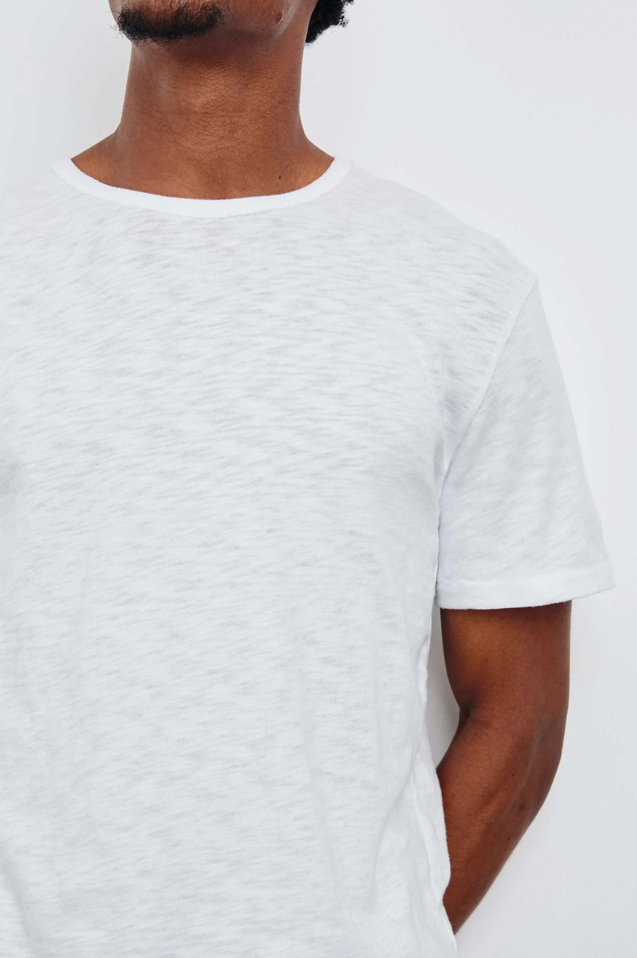 NEIL T-SHIRT - WHITE Rails