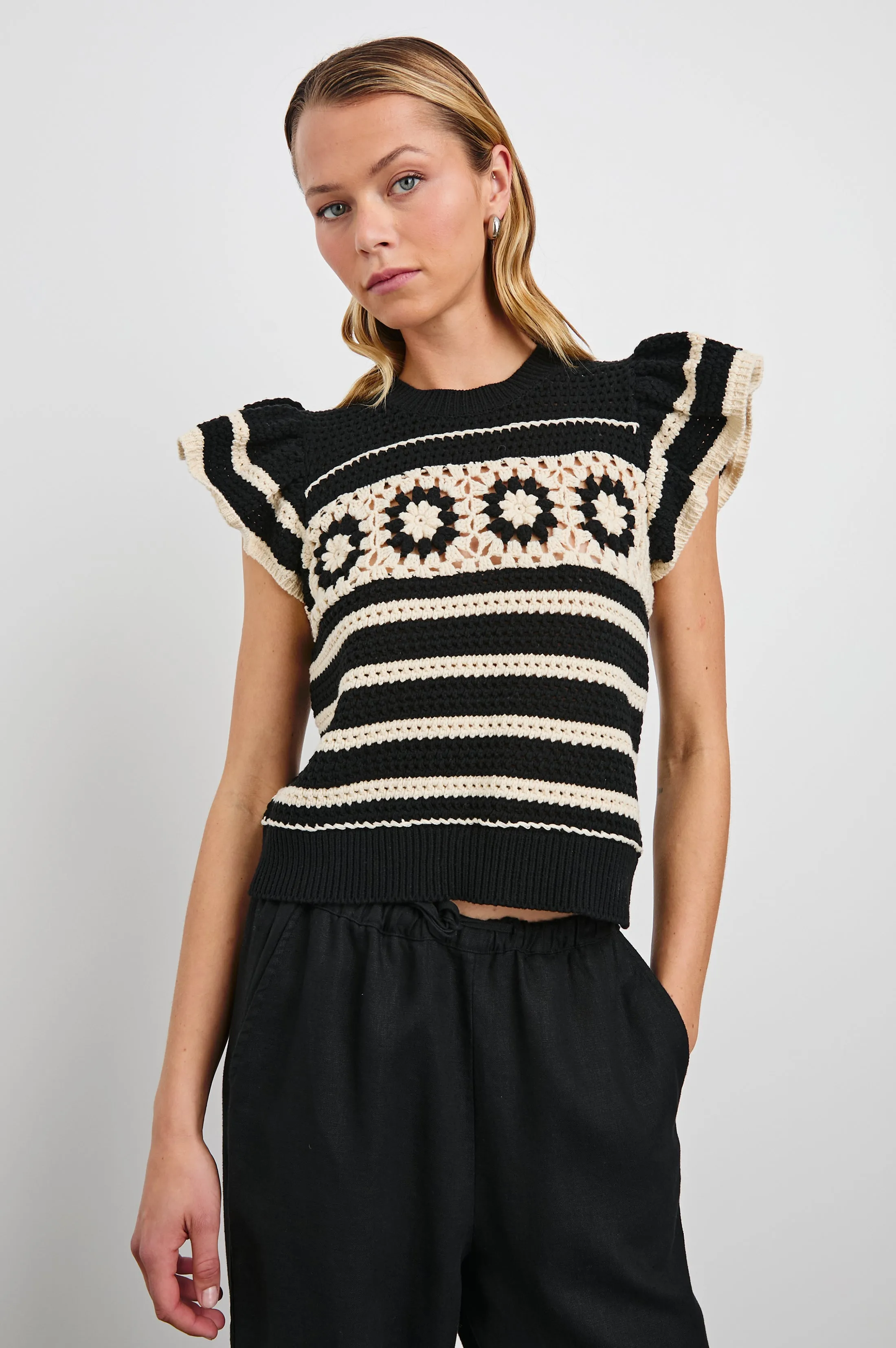 PENELOPE TOP - BLACK IVORY STRIPE Rails
