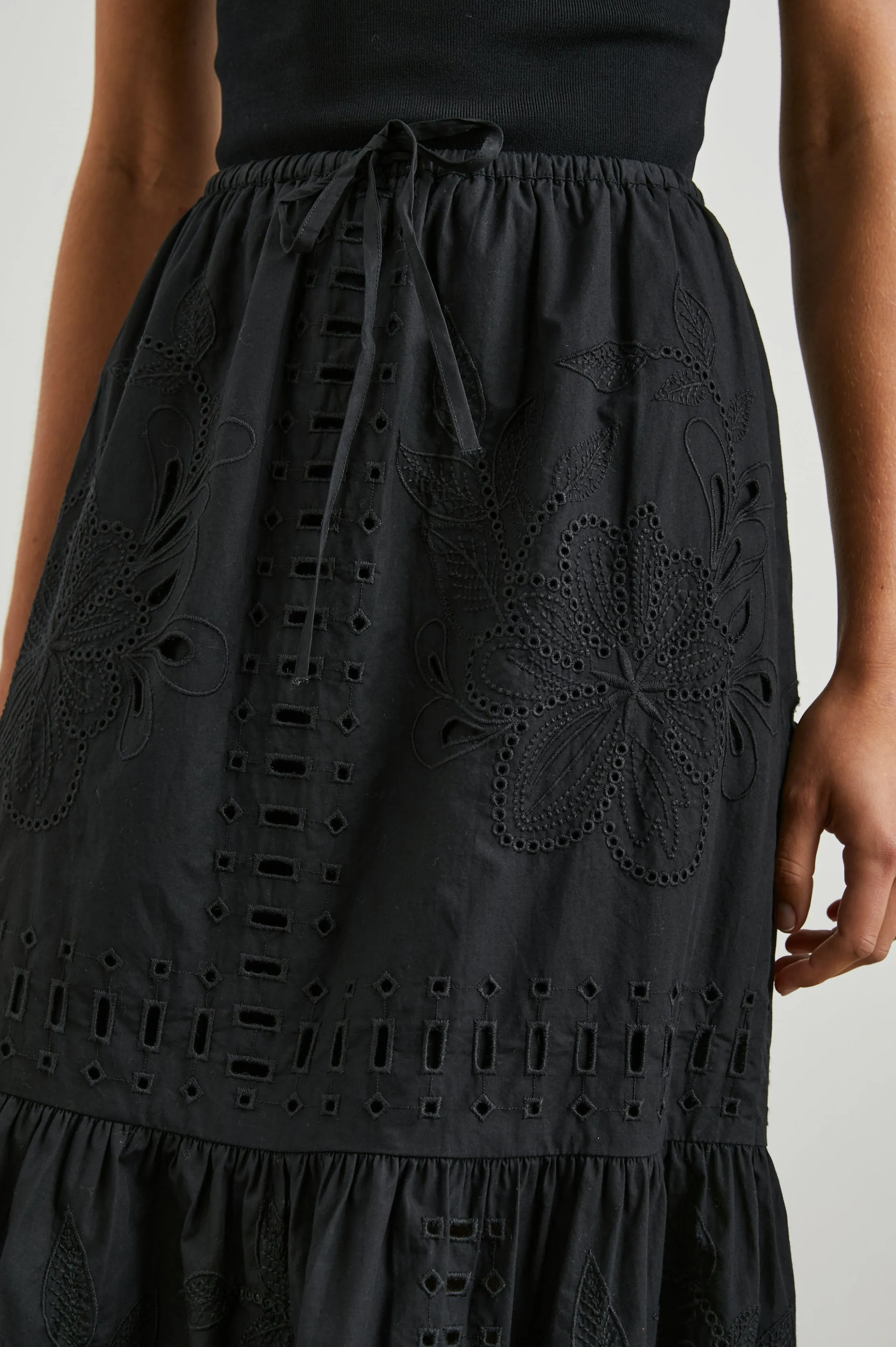 PRINA SKIRT - BLACK Rails