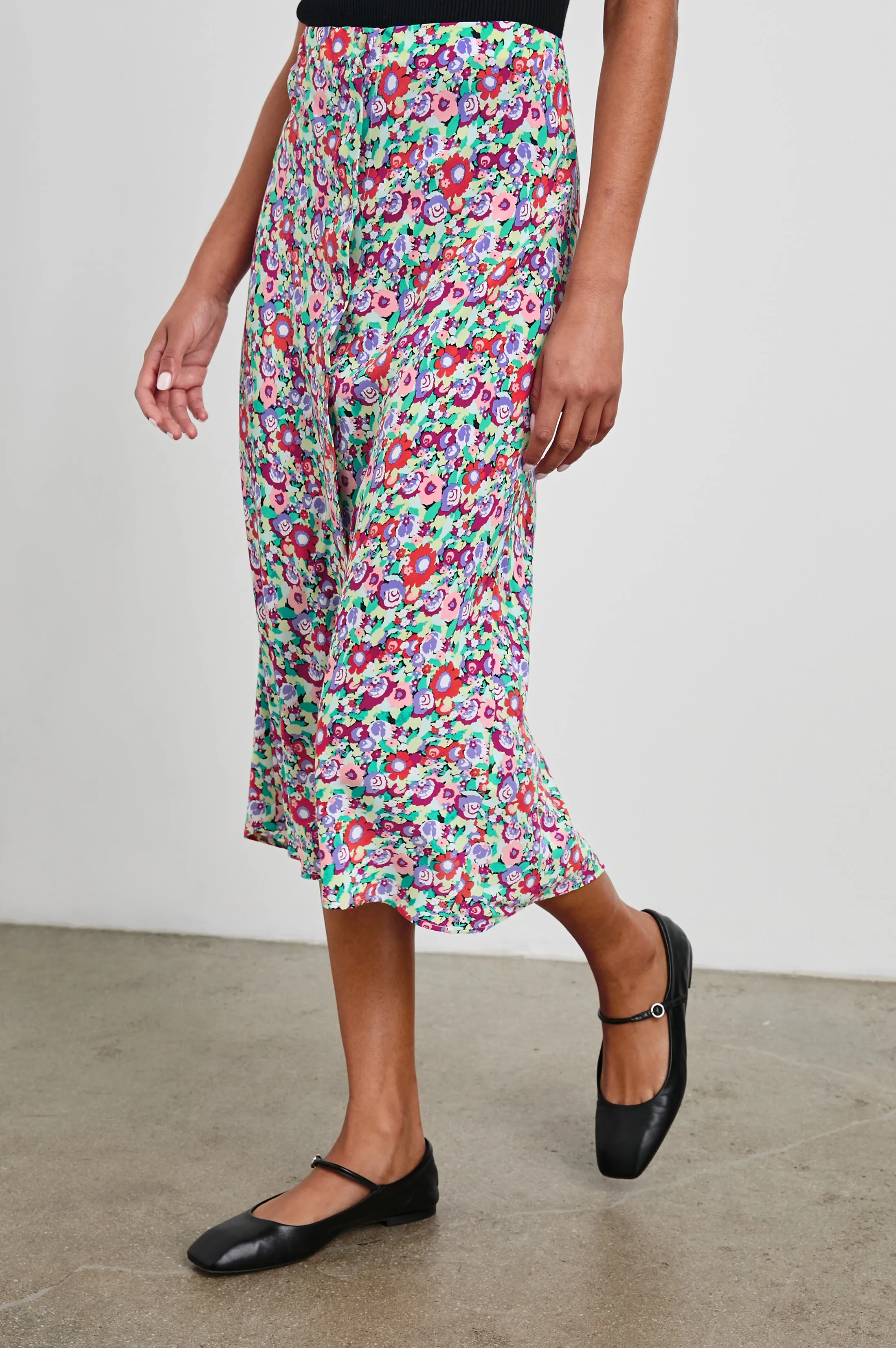 ROSETTA SKIRT - OVERSIZED MULTI FLORAL Rails