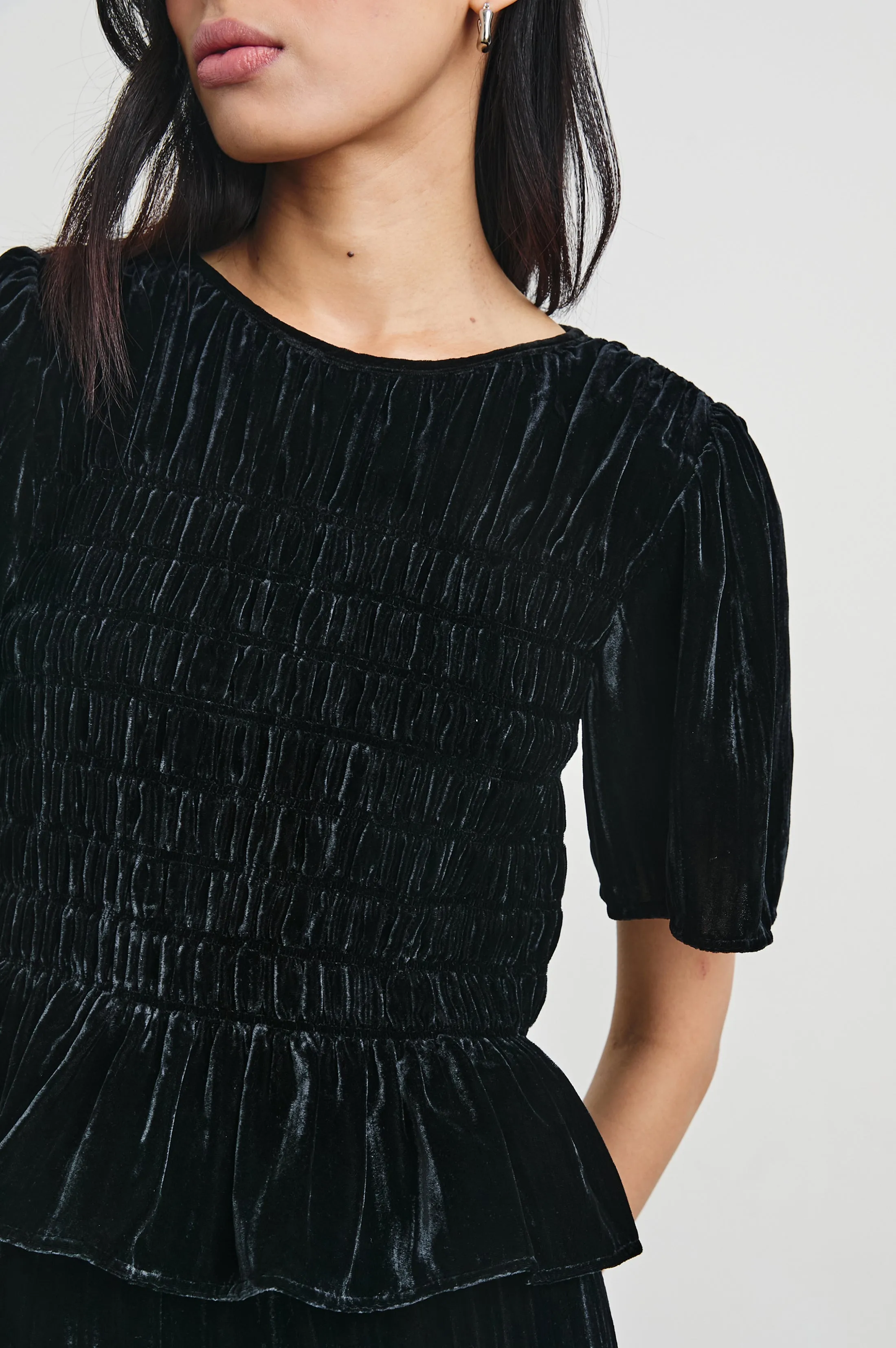 ROSIE TOP - BLACK VELVET Rails