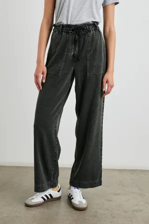 RYAN PANT - FADED BLACK Rails