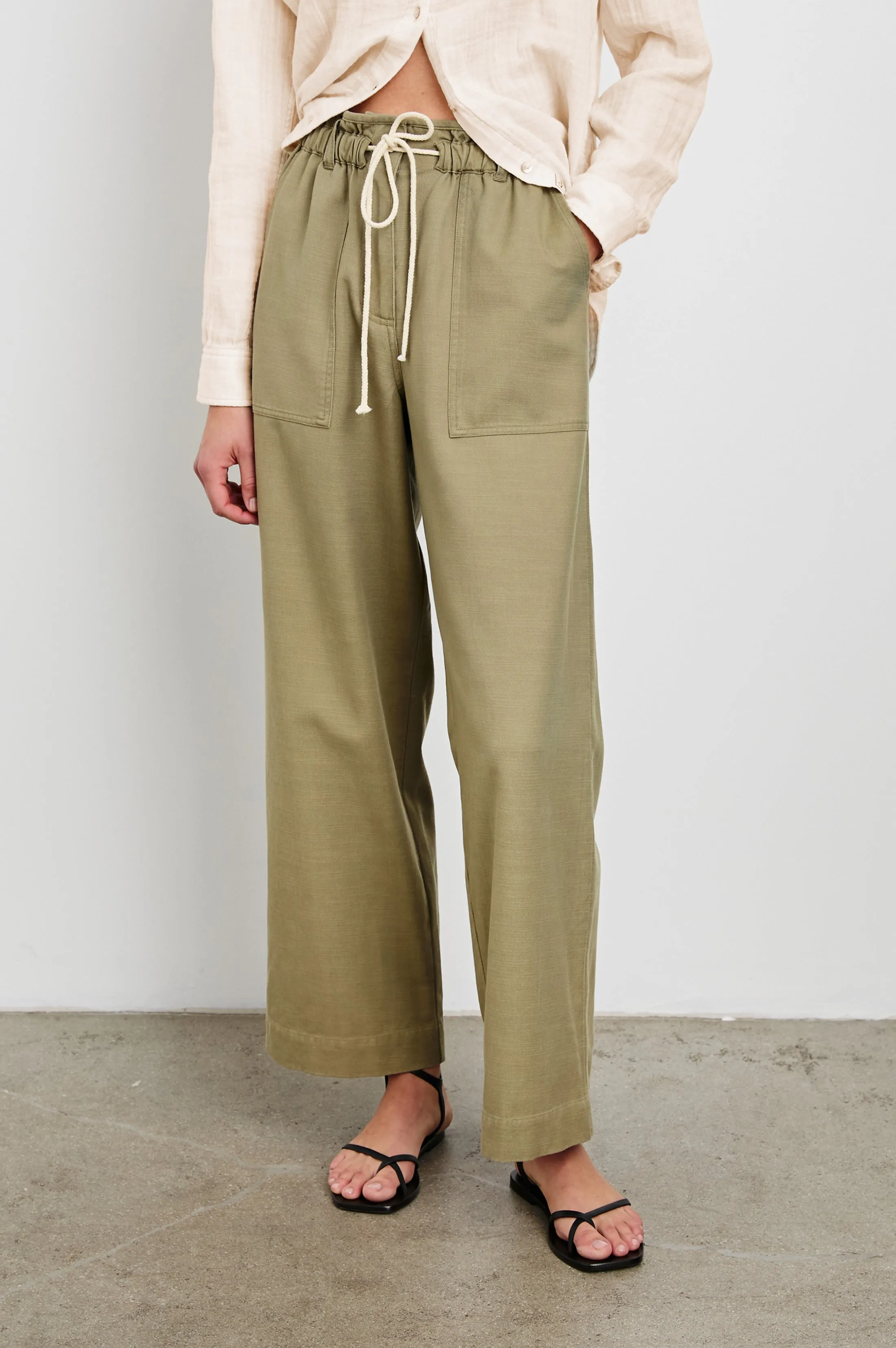 RYAN PANT - PALE OLIVE Rails