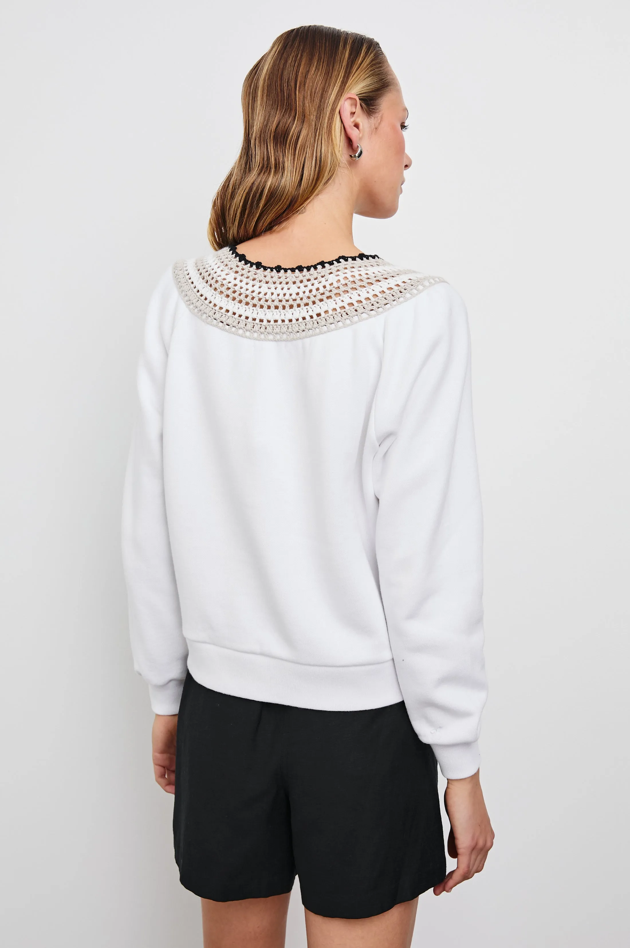 SAVA SWEATSHIRT - IVORY WITH CROCHET Rails