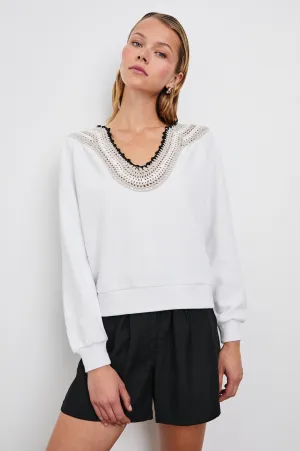 SAVA SWEATSHIRT - IVORY WITH CROCHET Rails