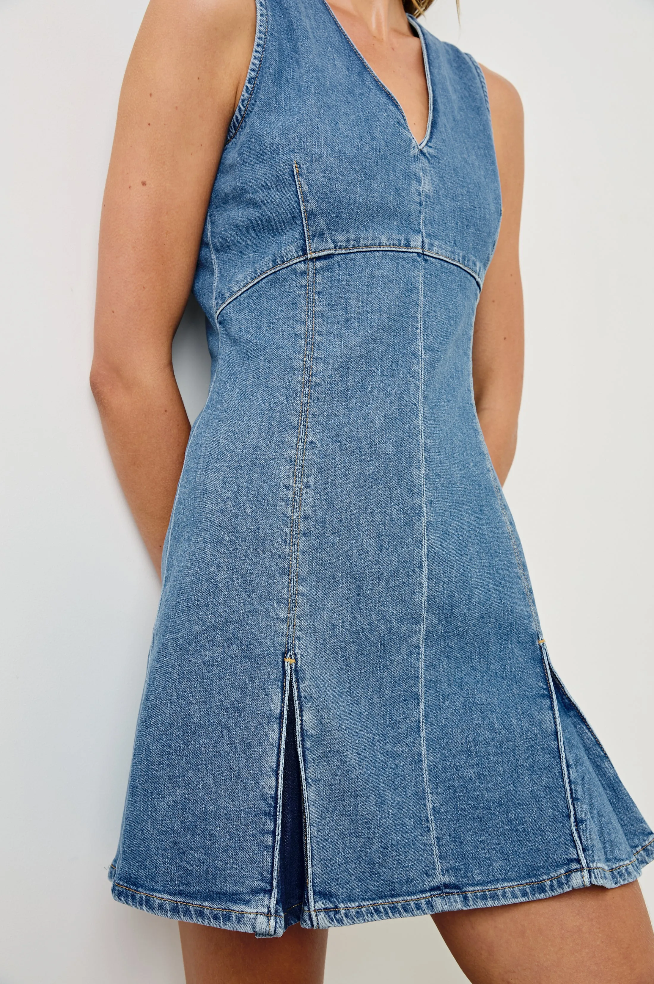 SERRA DRESS - BRISTOL Rails