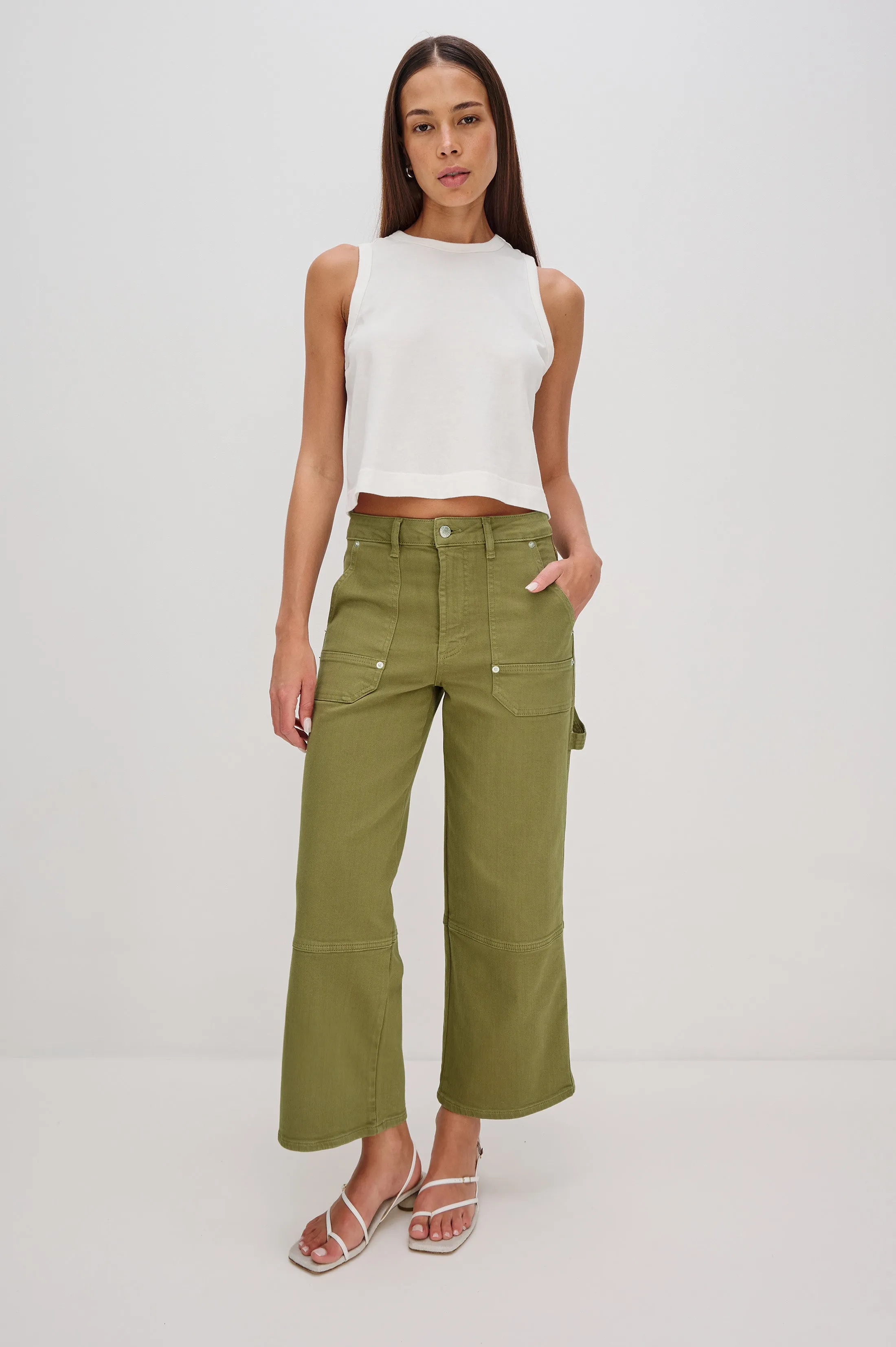 SILVERADO CARPENTER CROP - DARK OLIVE Rails