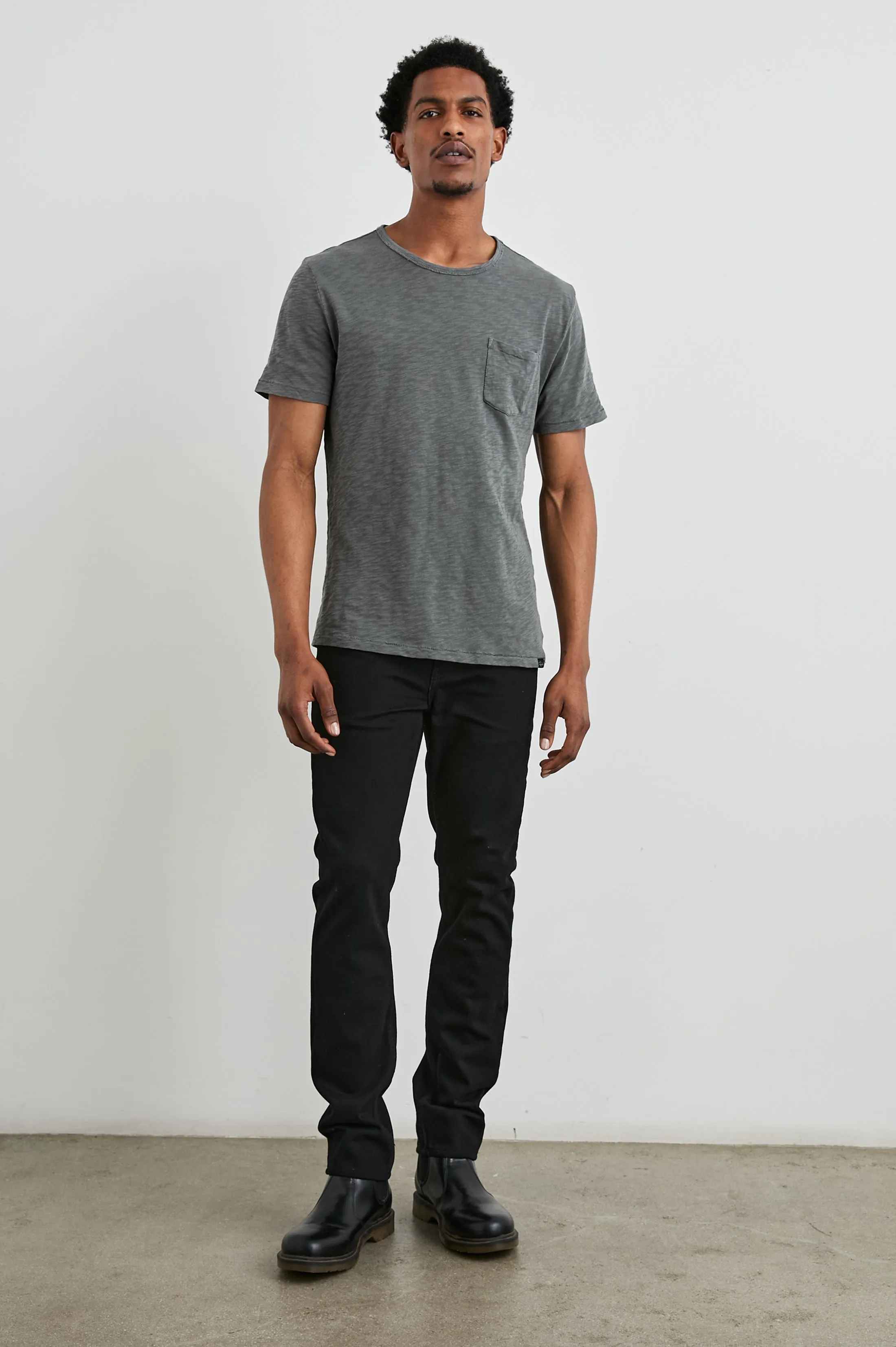 SKIPPER T-SHIRT - WASHED BLACK Rails