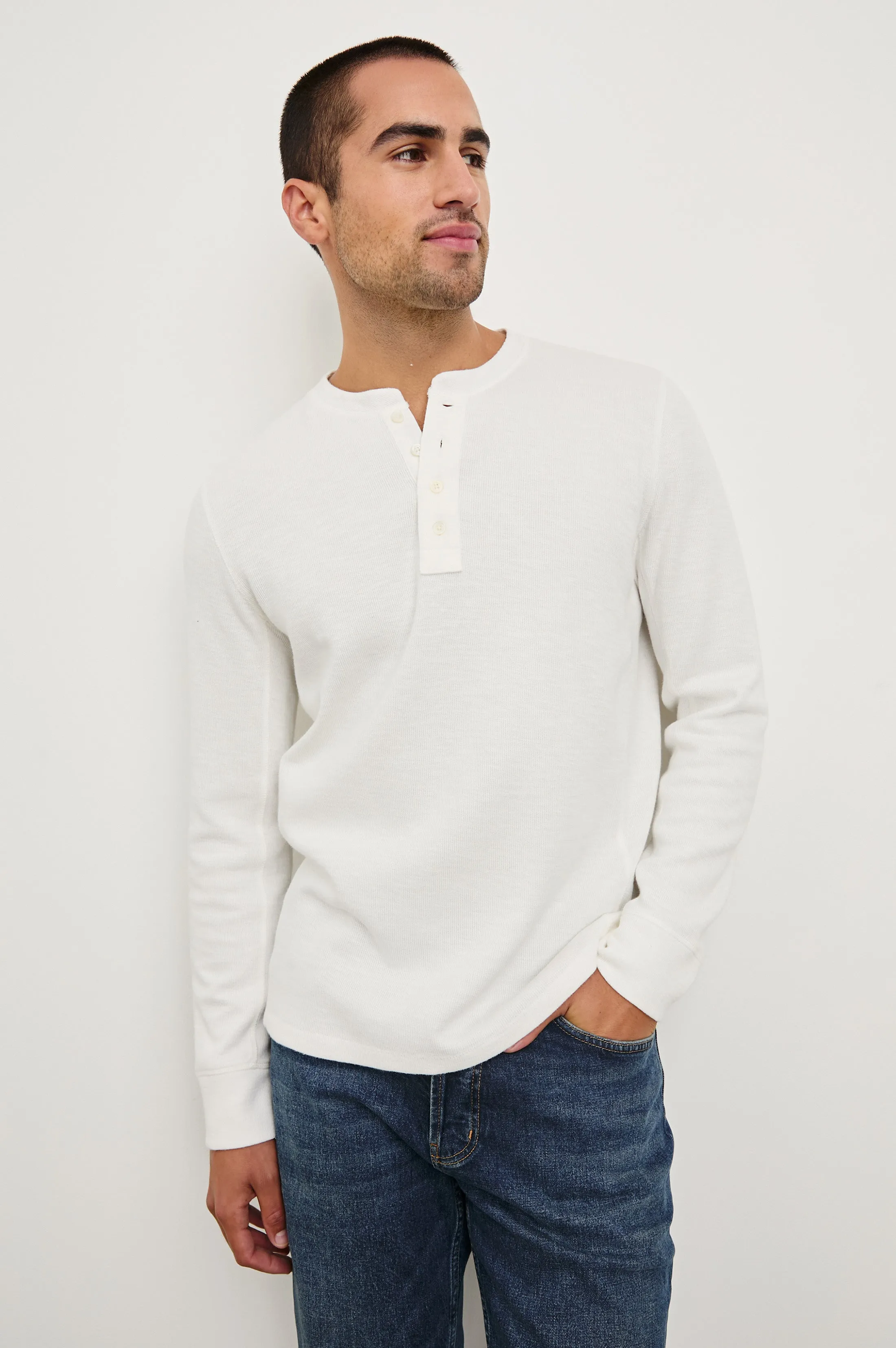 SOTO HENLEY - WHITECAP Rails