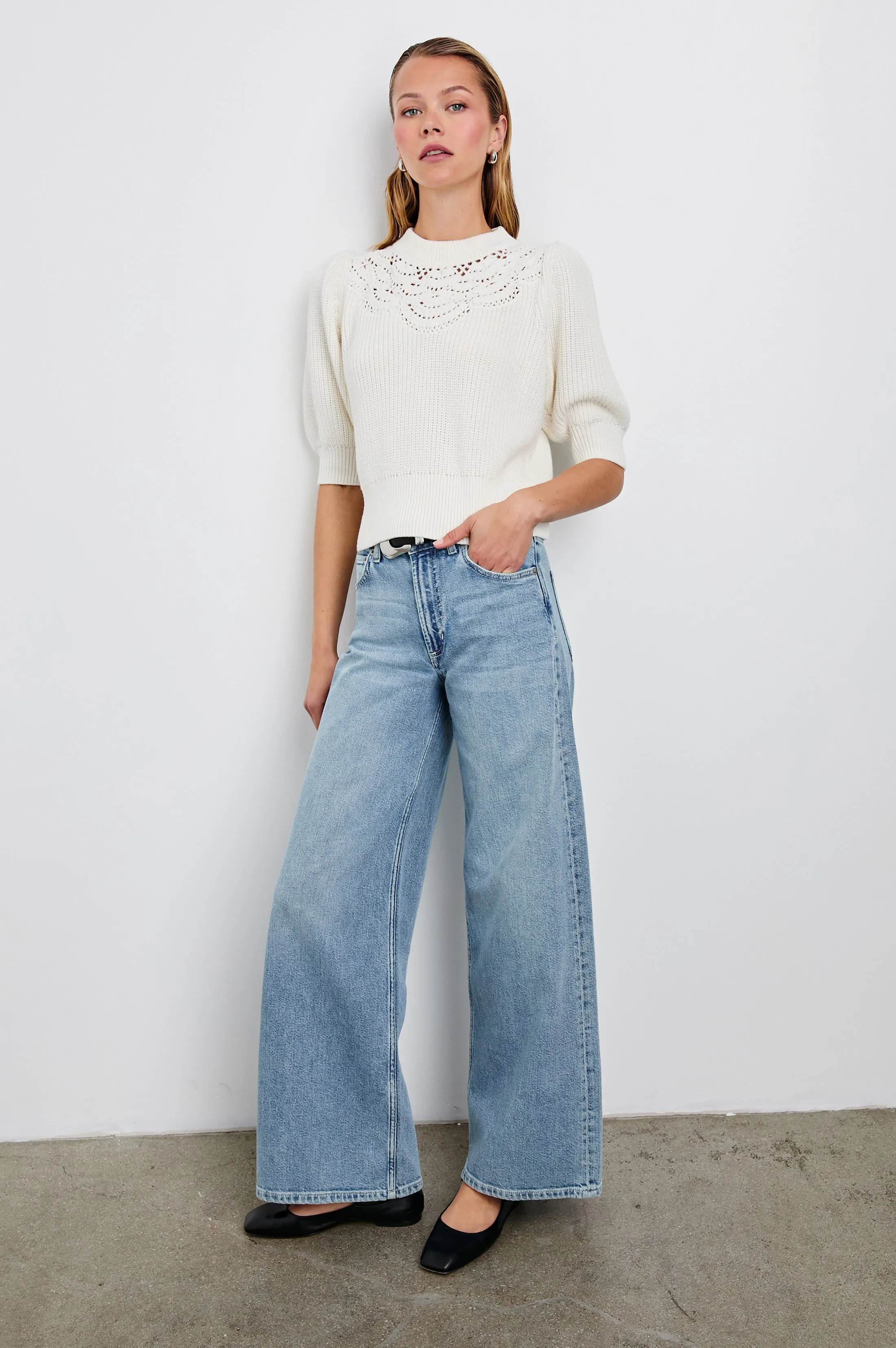 STEPH TOP - WHITE Rails