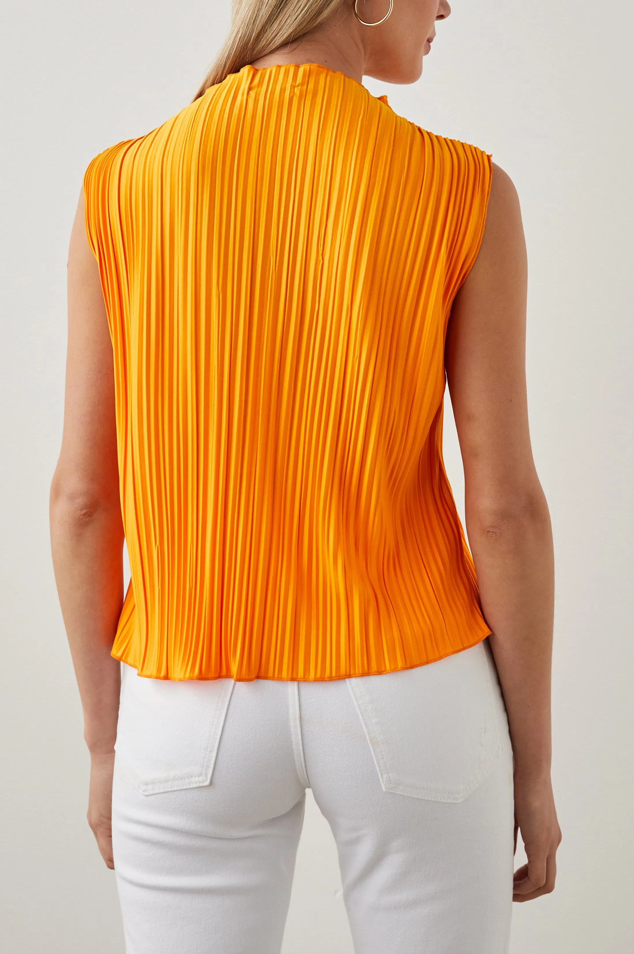 TREA TOP - MARIGOLD Rails
