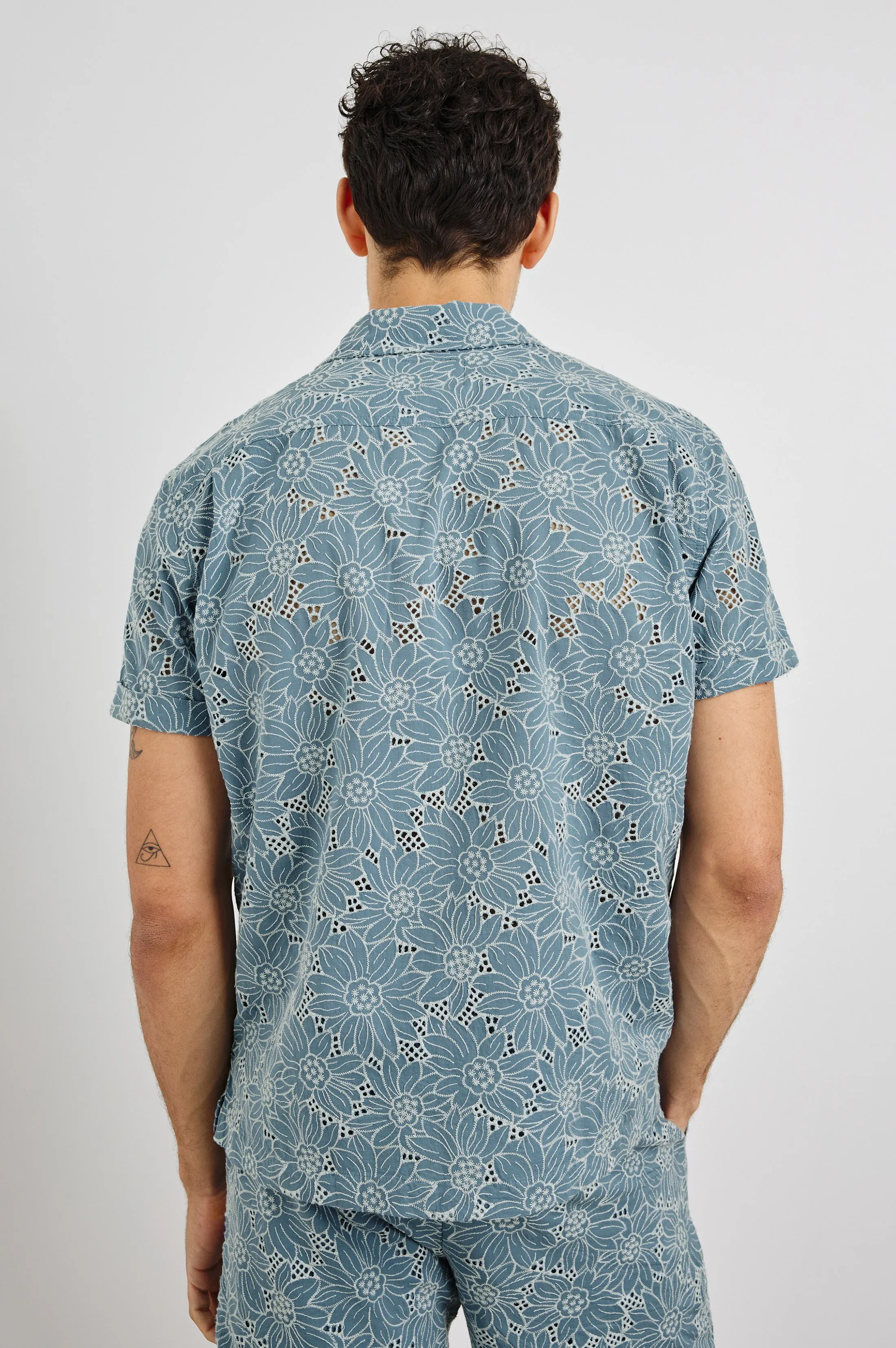 TYLER SHIRT - MULTI BLUE SUNFLOWER Rails