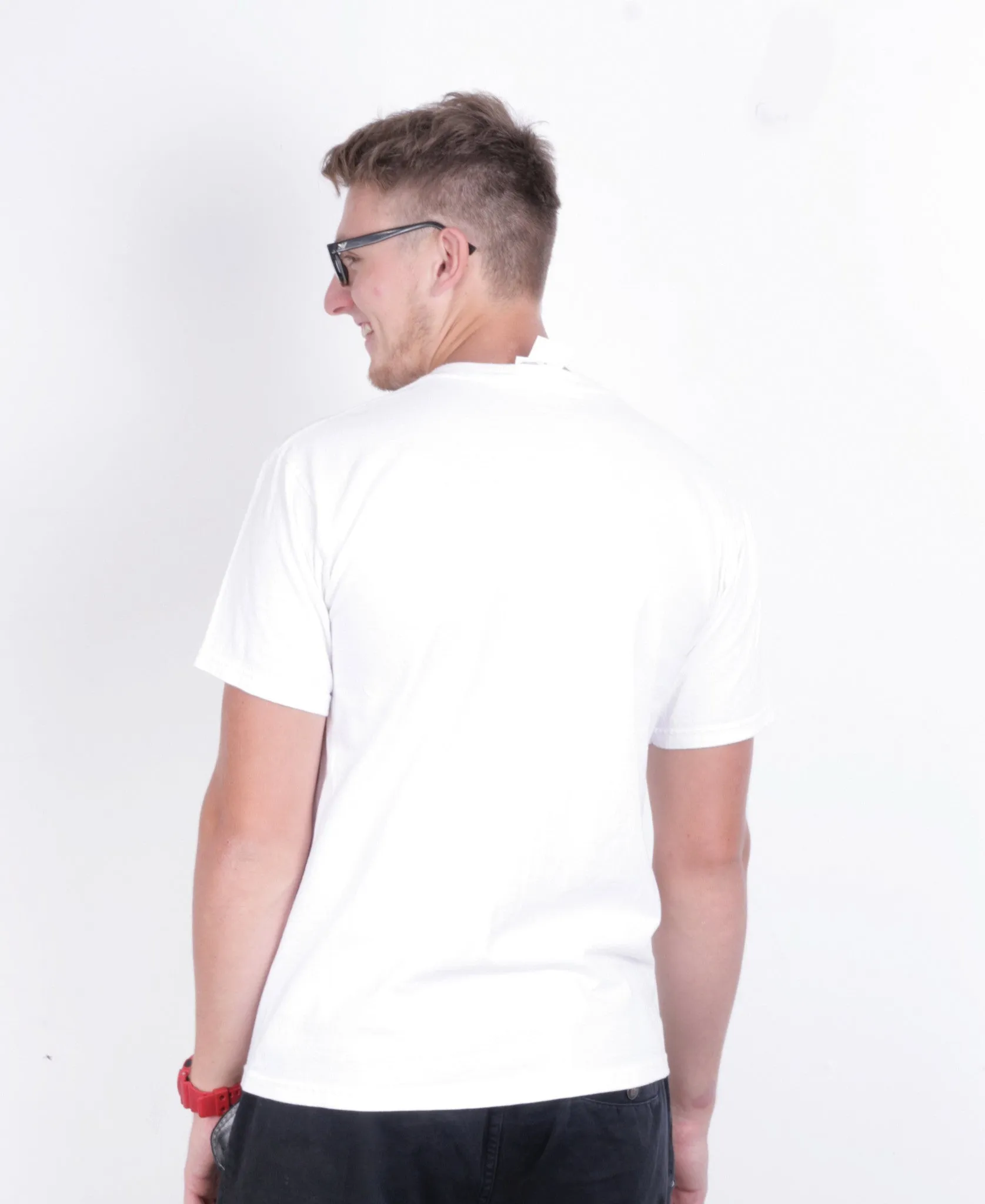 Universal Studios Mens M Shirt White Crew Neck Cotton Vintage 90s
