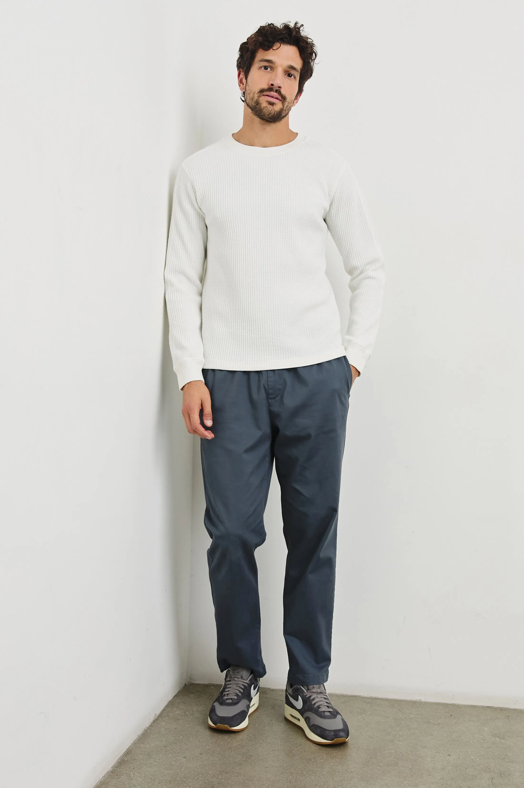 WADE THERMAL - WHITE Rails