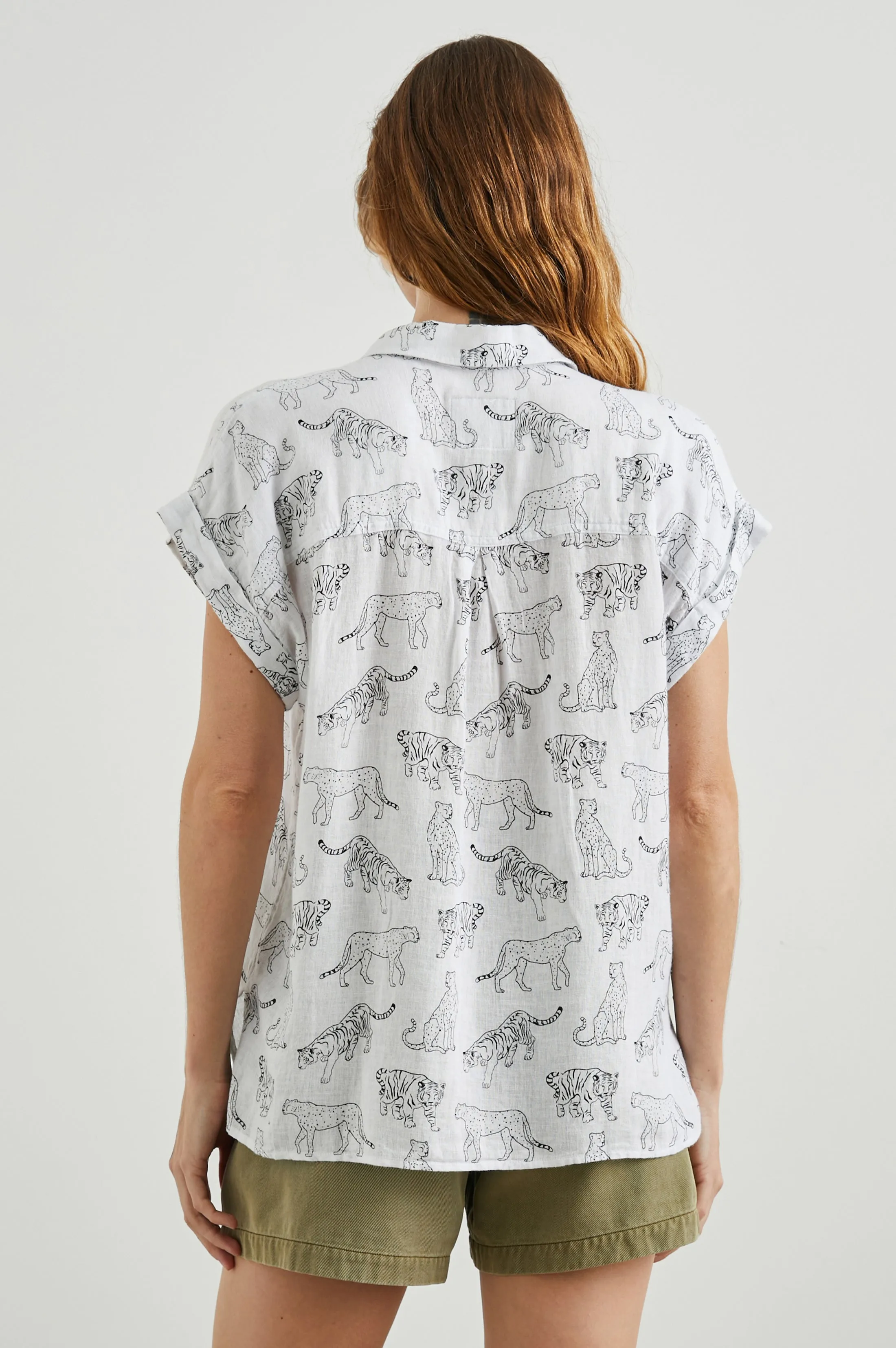 WHITNEY SHIRT - IVORY JUNGLE CATS Rails