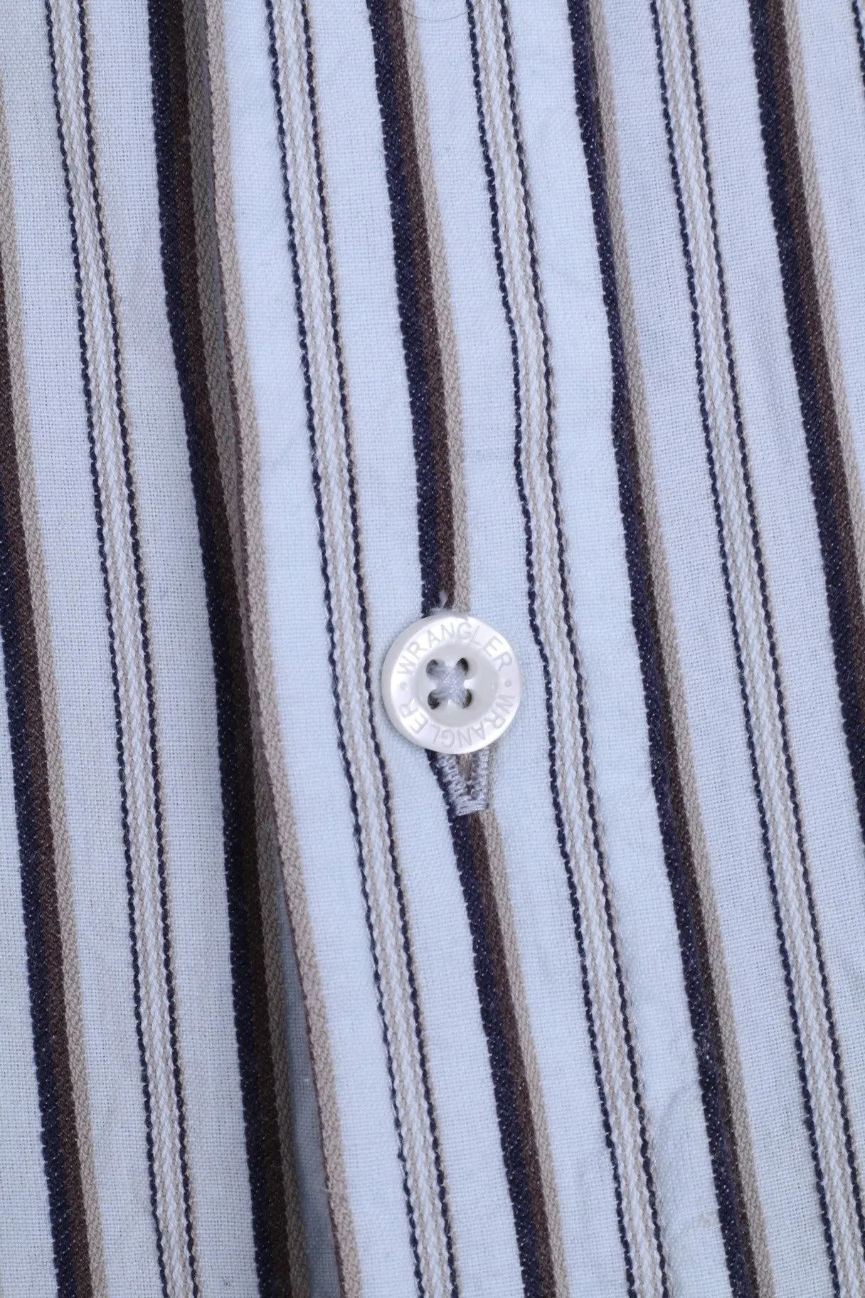 Wrangler Mens M Casual Shirt Short Sleeve Blue Striped Cotton Standard Collar