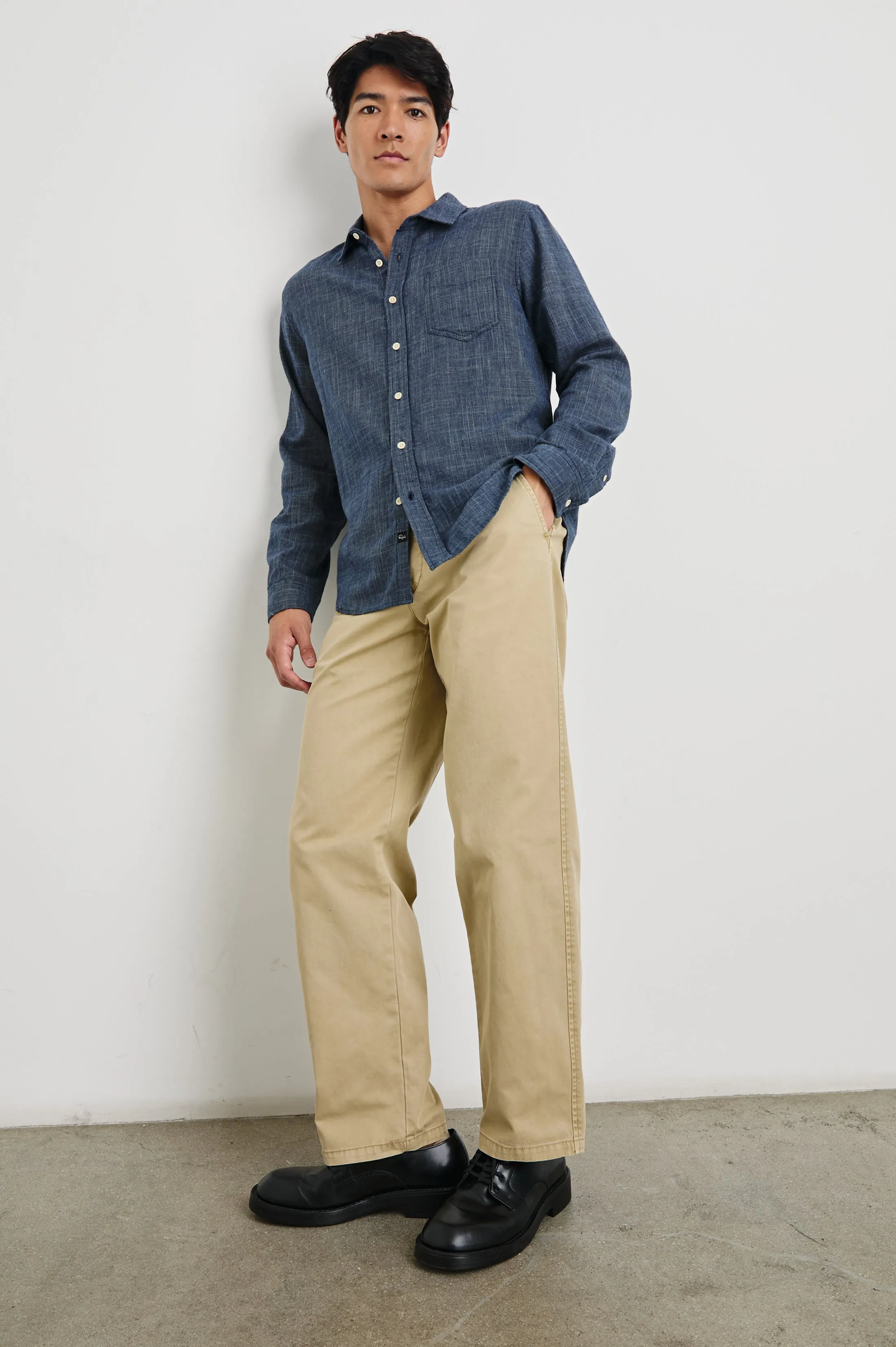 WYATT RELAXED FIT SHIRT - NAVY ETCH Rails