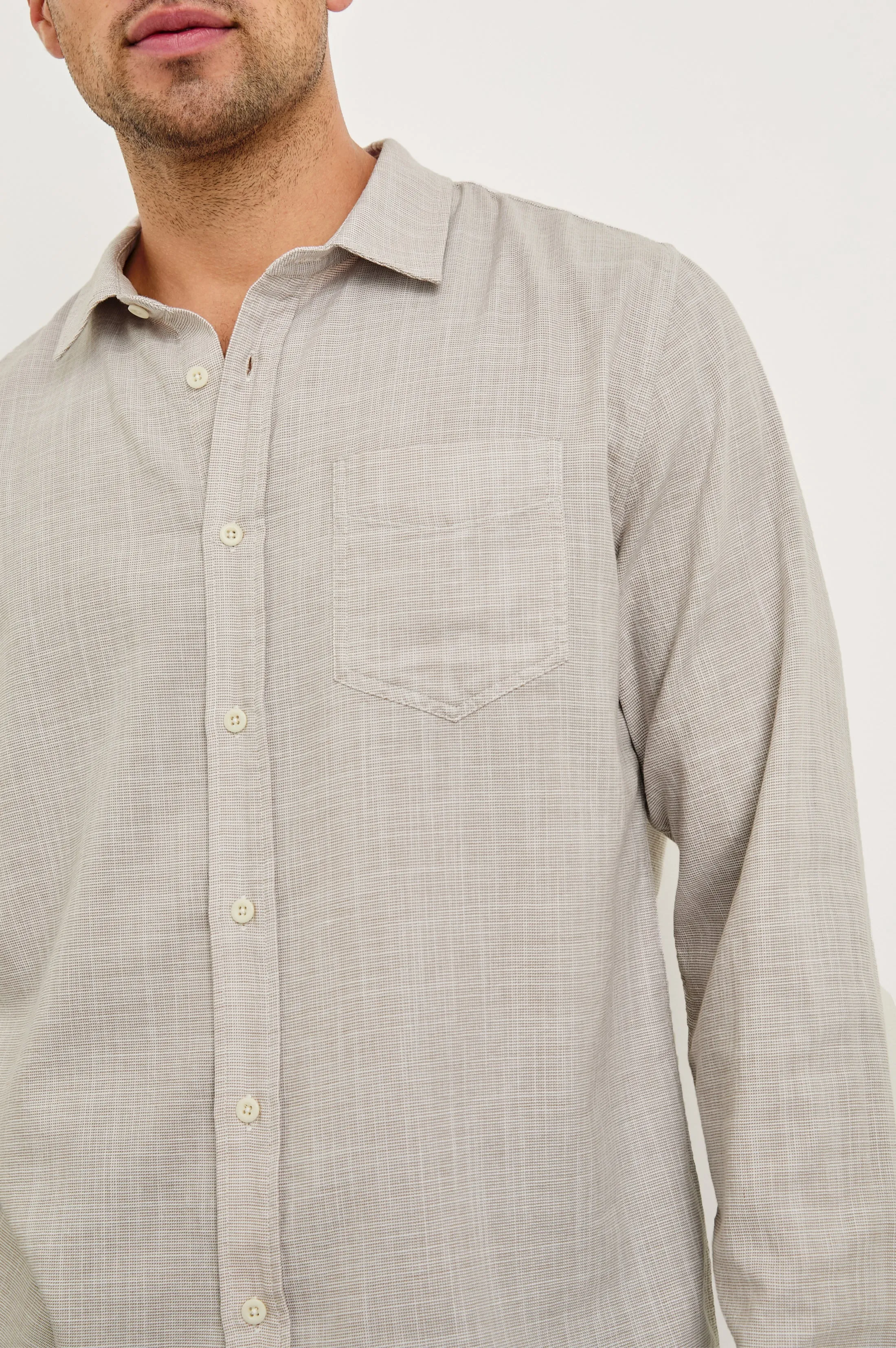 WYATT RELAXED FIT SHIRT - TAHINI ETCH Rails