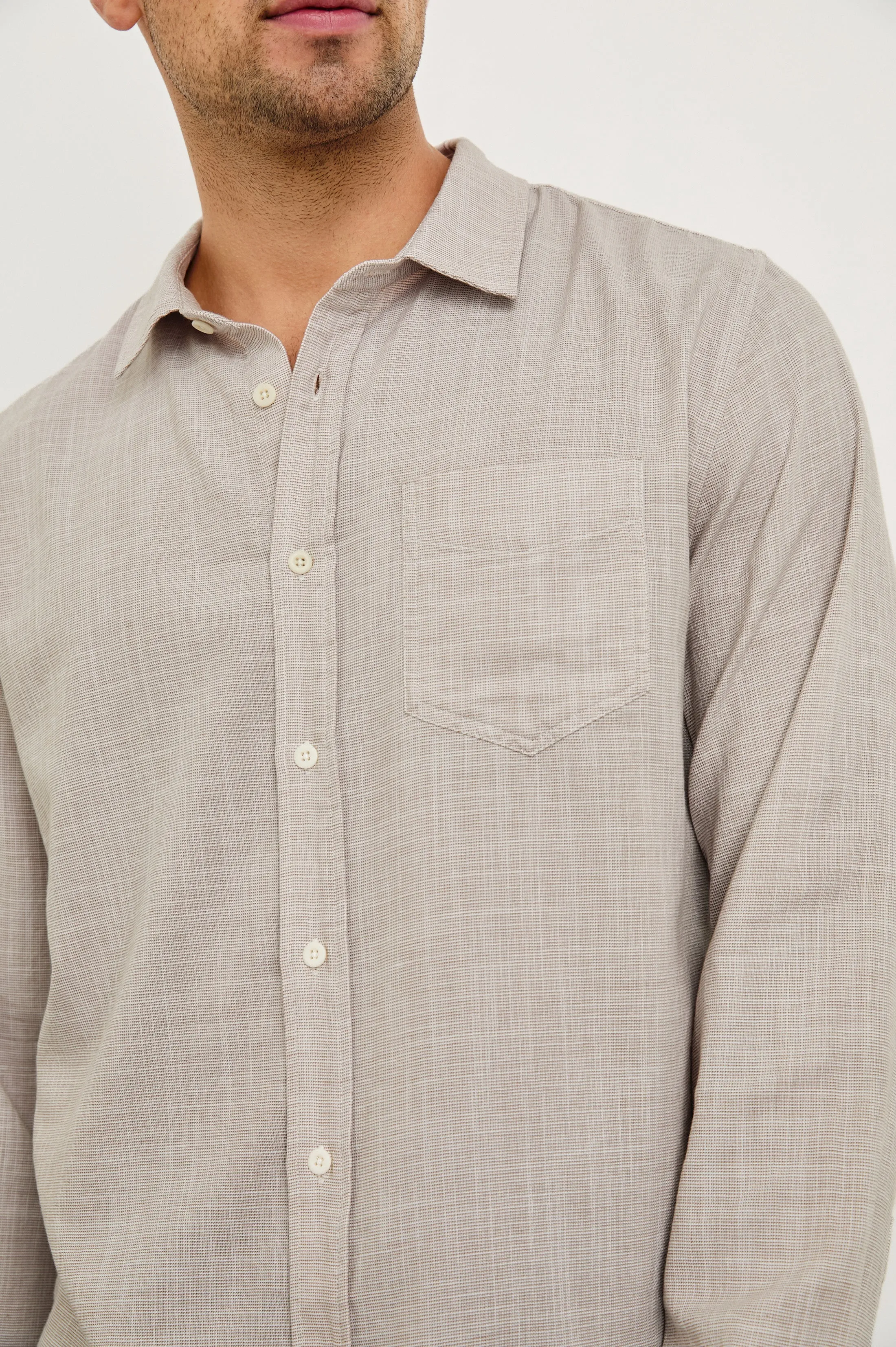 WYATT SHIRT - TAHINI ETCH Rails