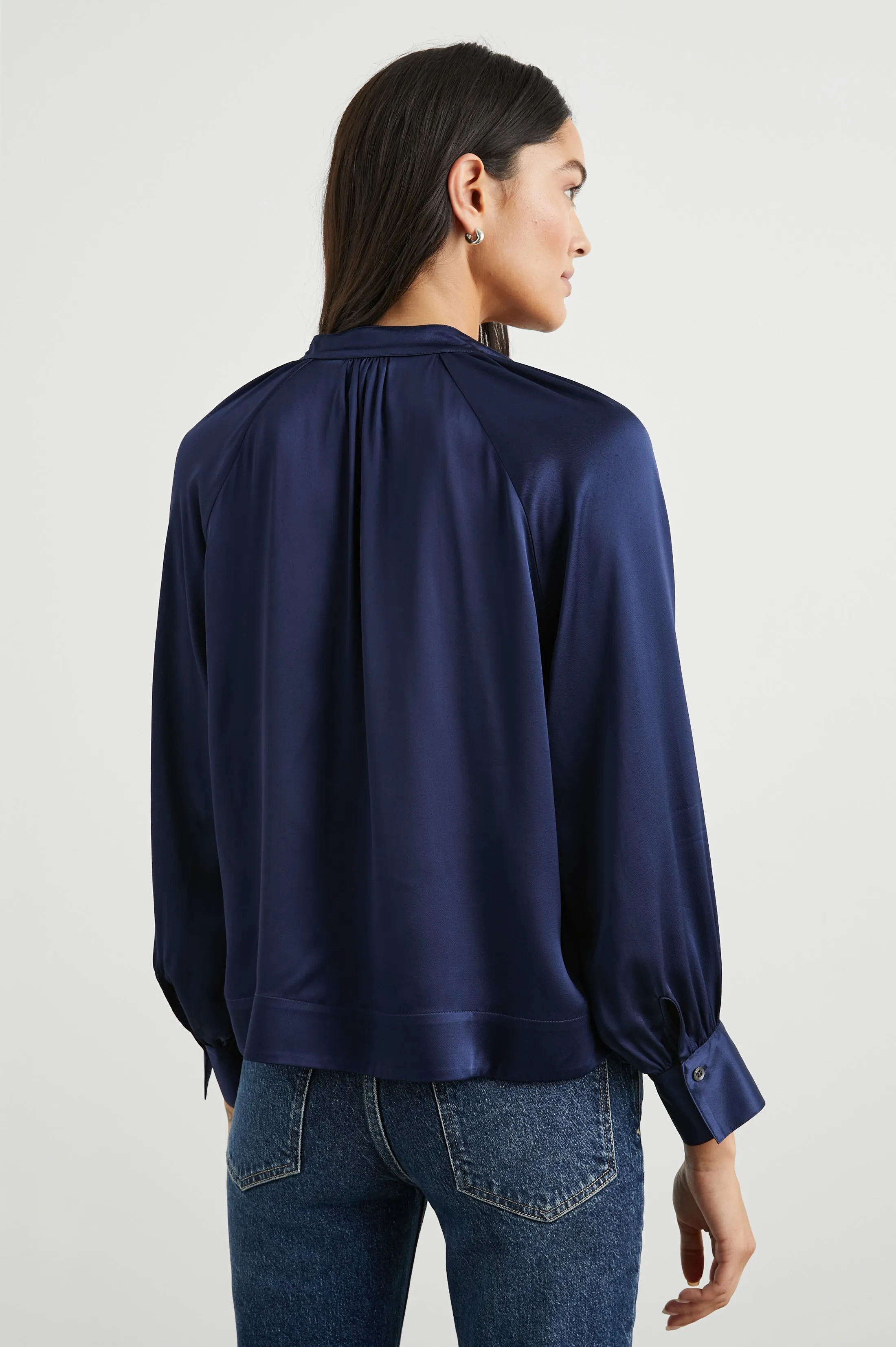 WYNNA TOP - NAVY Rails