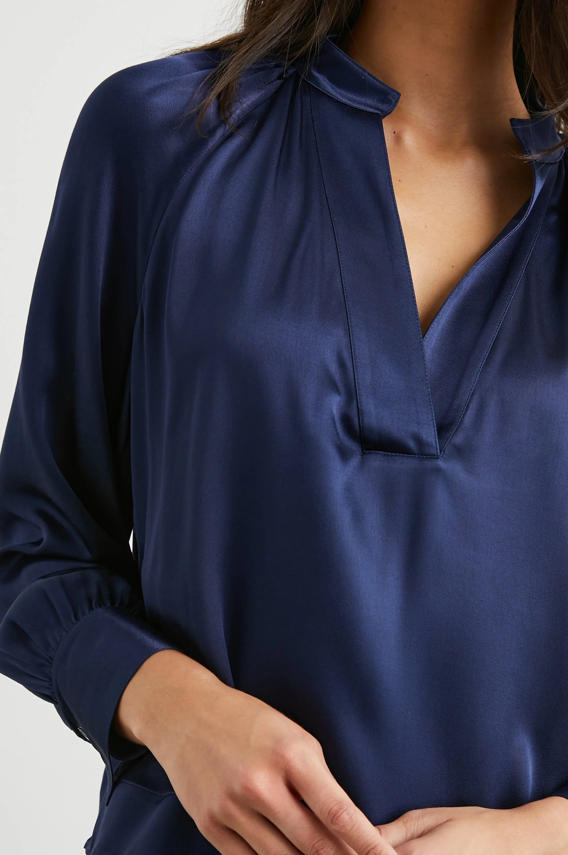 WYNNA TOP - NAVY Rails